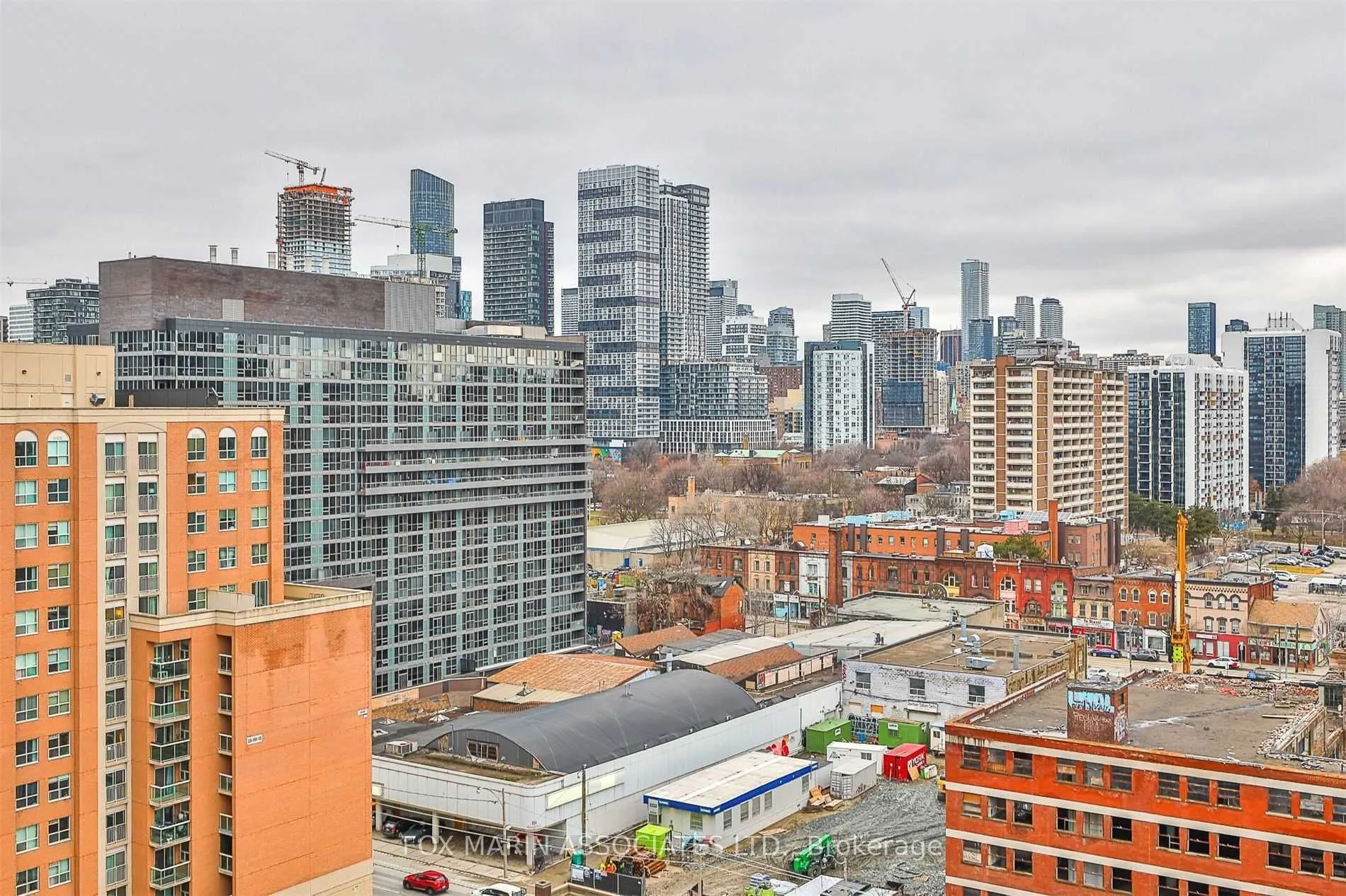 460 Adelaide Street E, #1720