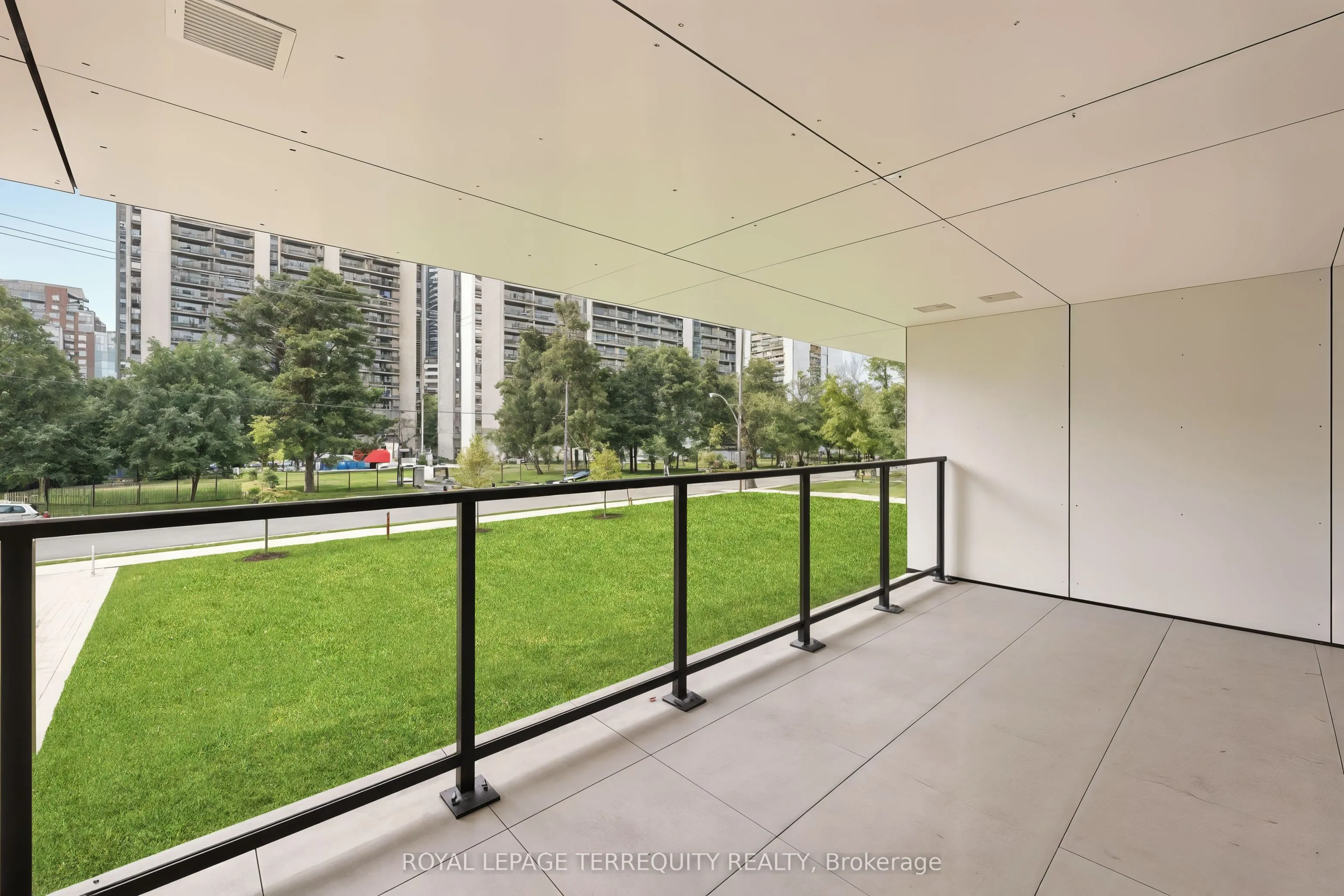 200 Keewatin Avenue, #207