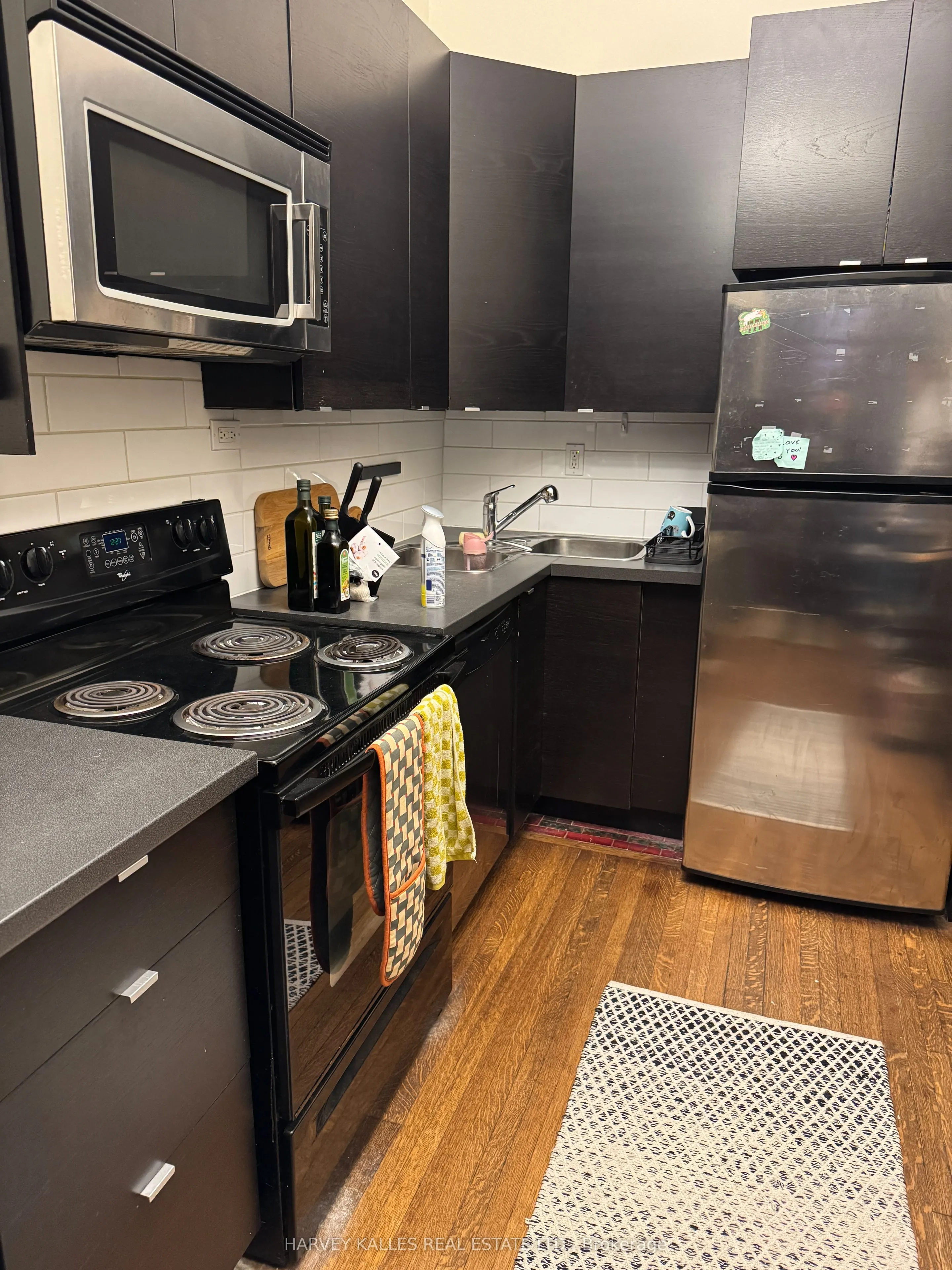 678 Huron Street, #200