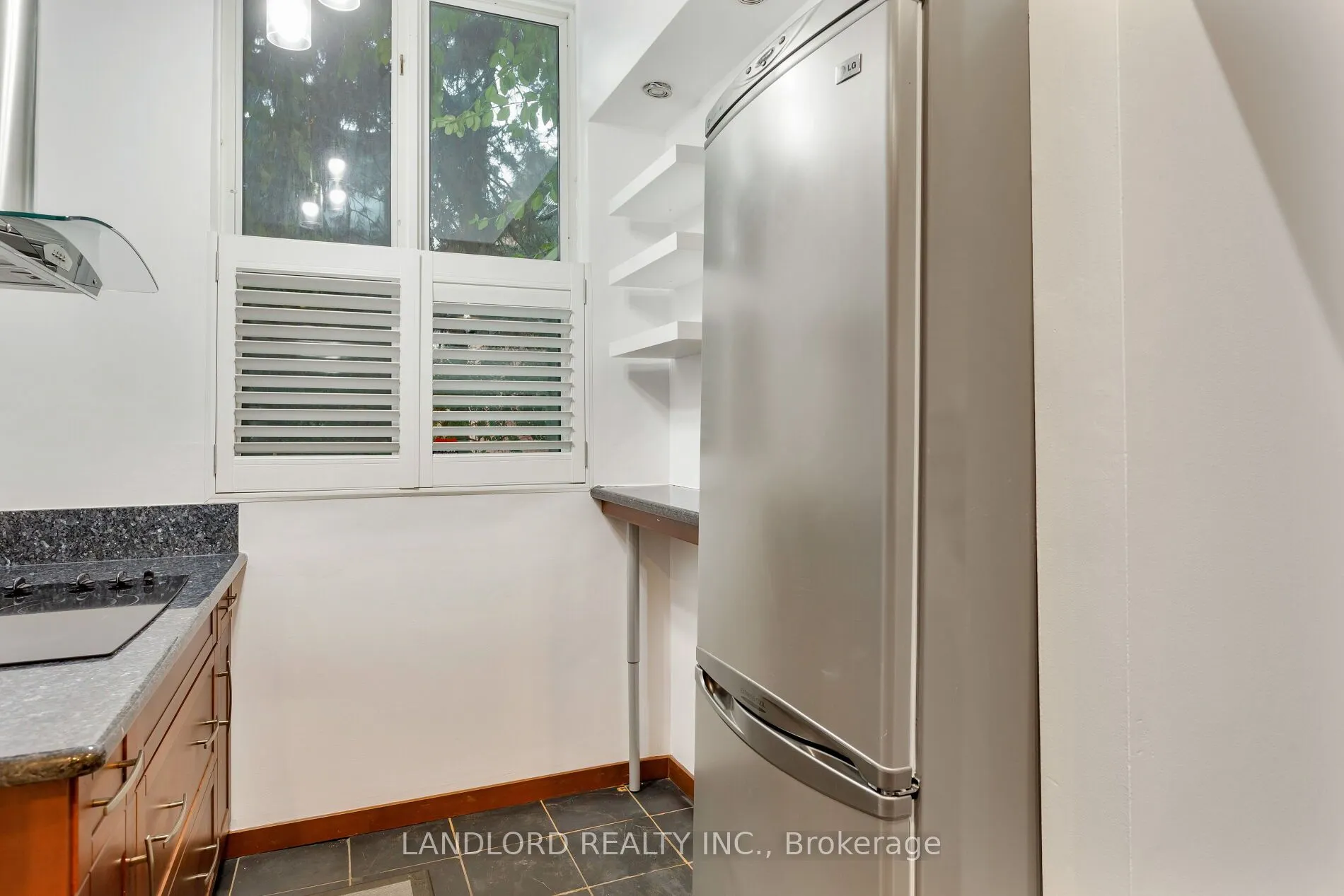 280 Sherbourne Street, #14