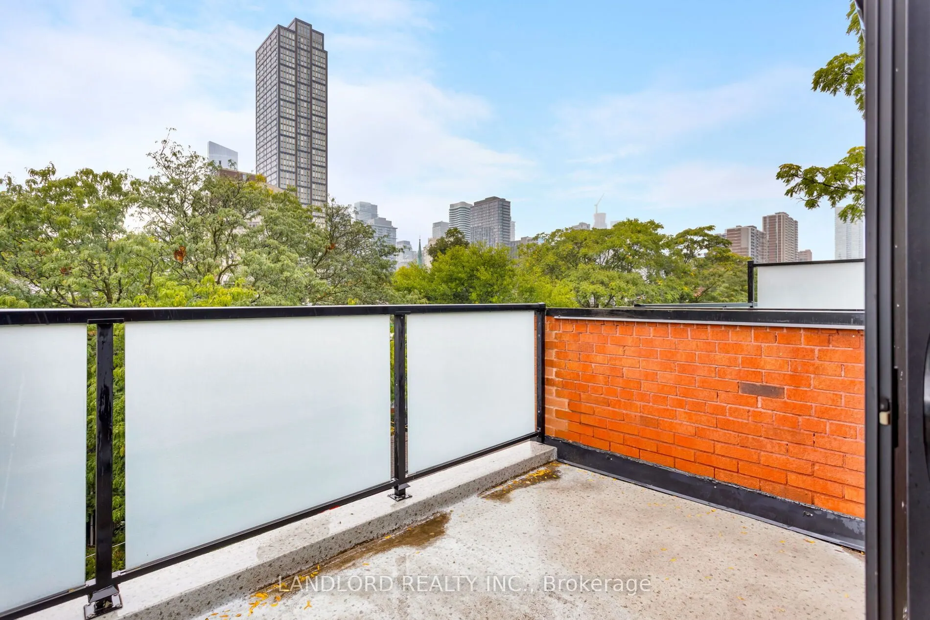 280 Sherbourne Street, #14