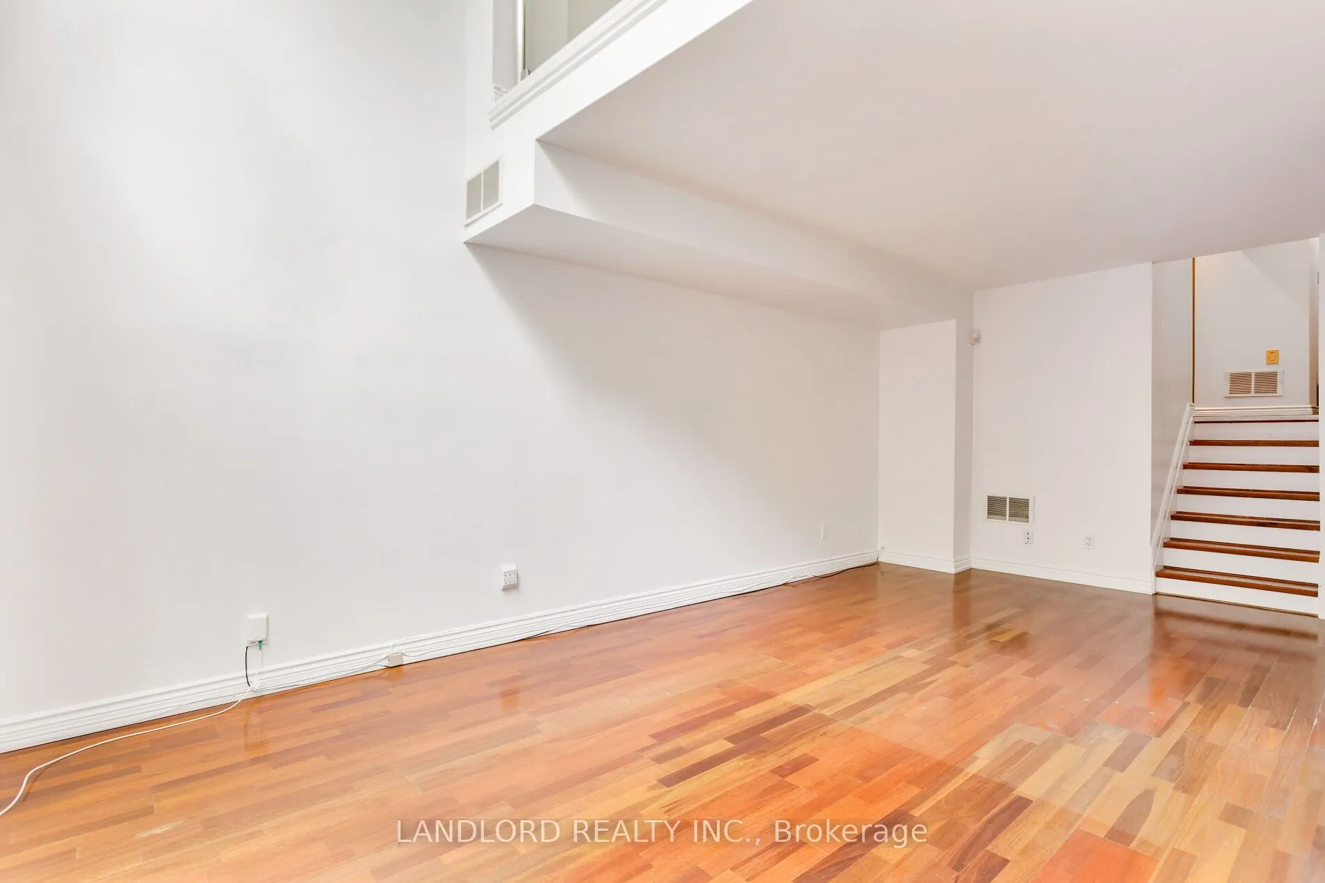 280 Sherbourne Street, #14