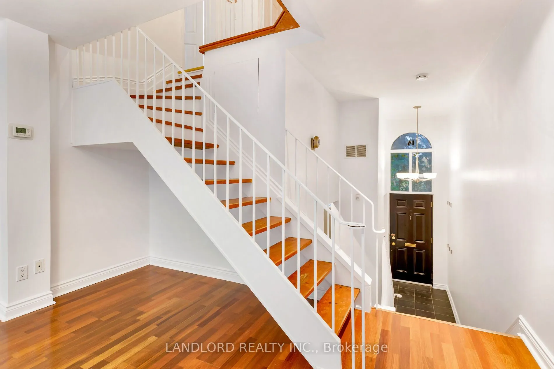 280 Sherbourne Street, #14