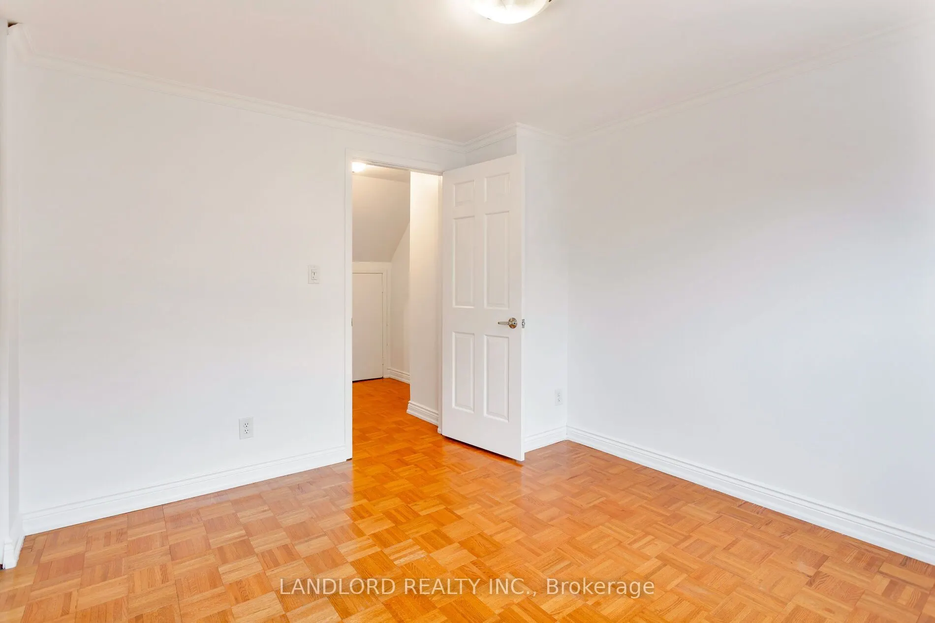 280 Sherbourne Street, #14