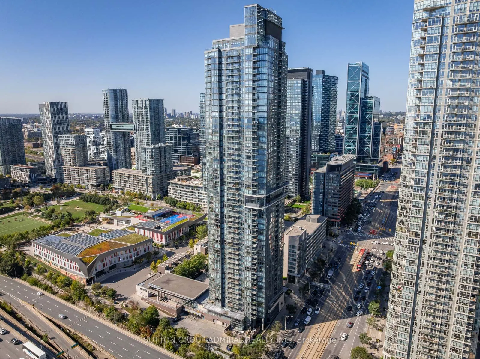 11 Brunel Court, #3711