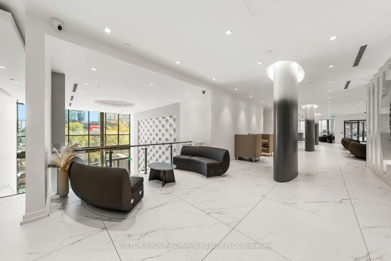 11 Brunel Court, #3711