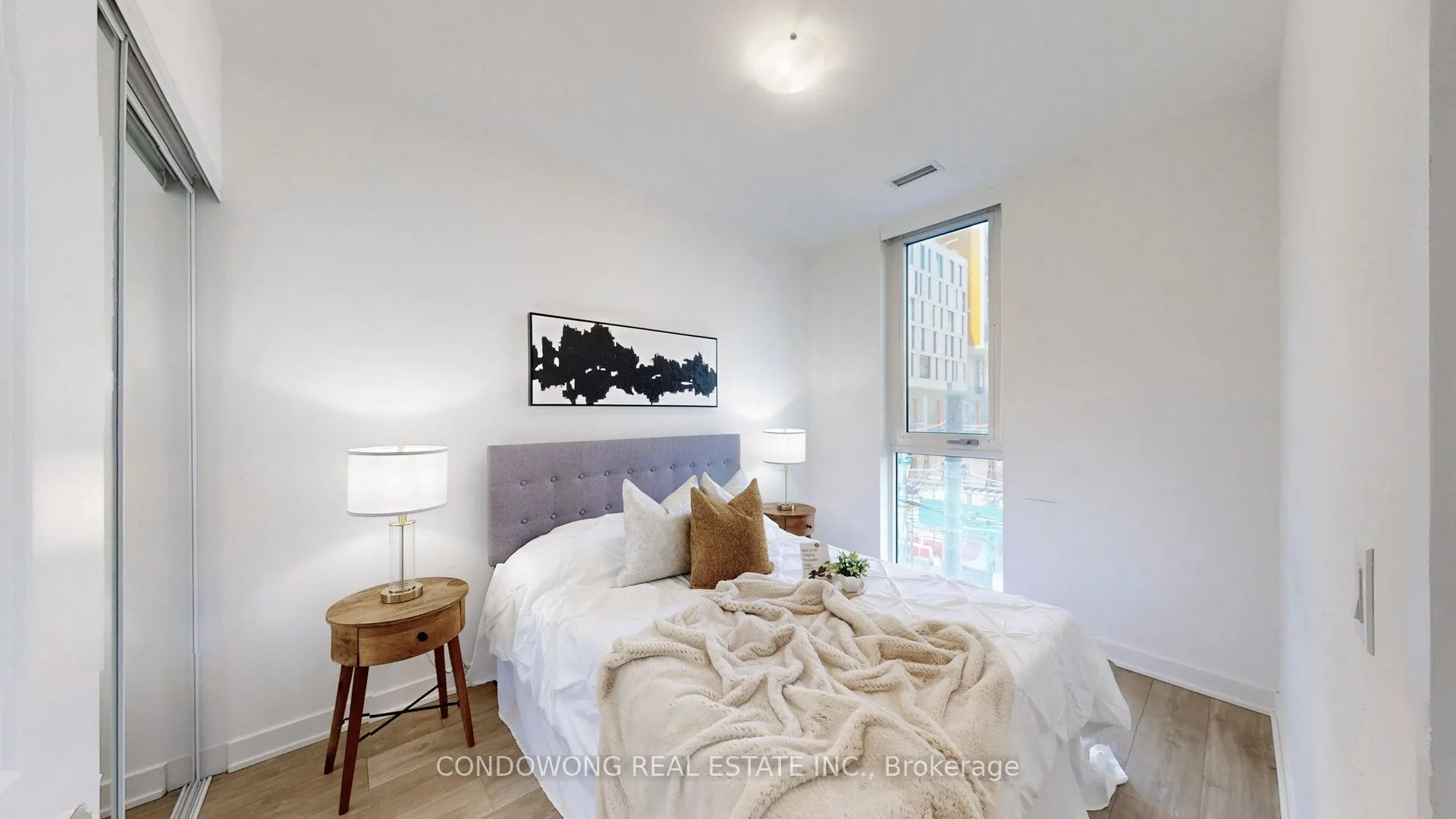 100 Dalhousie Street, #202