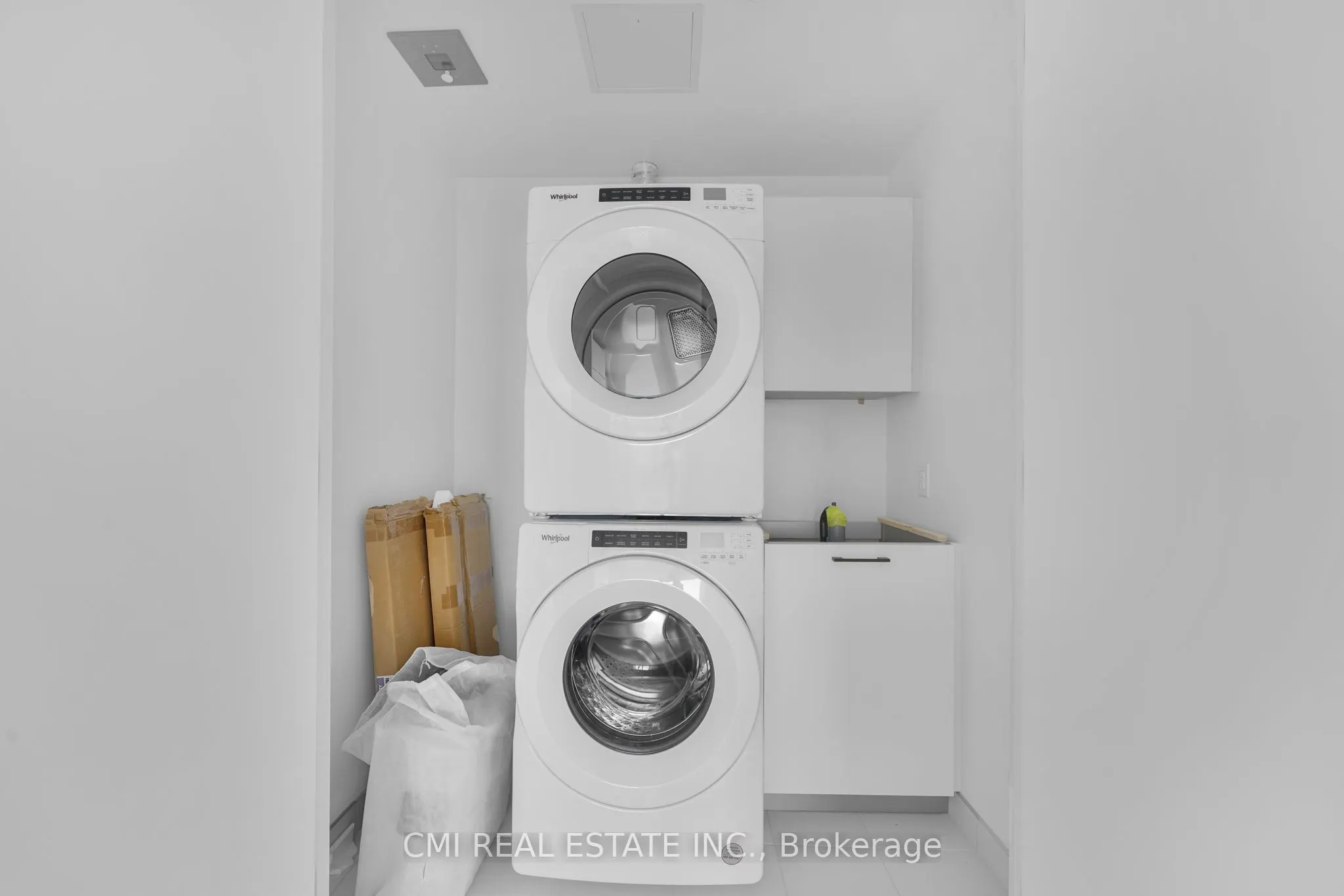 33 Frederick Todd Way, #1603