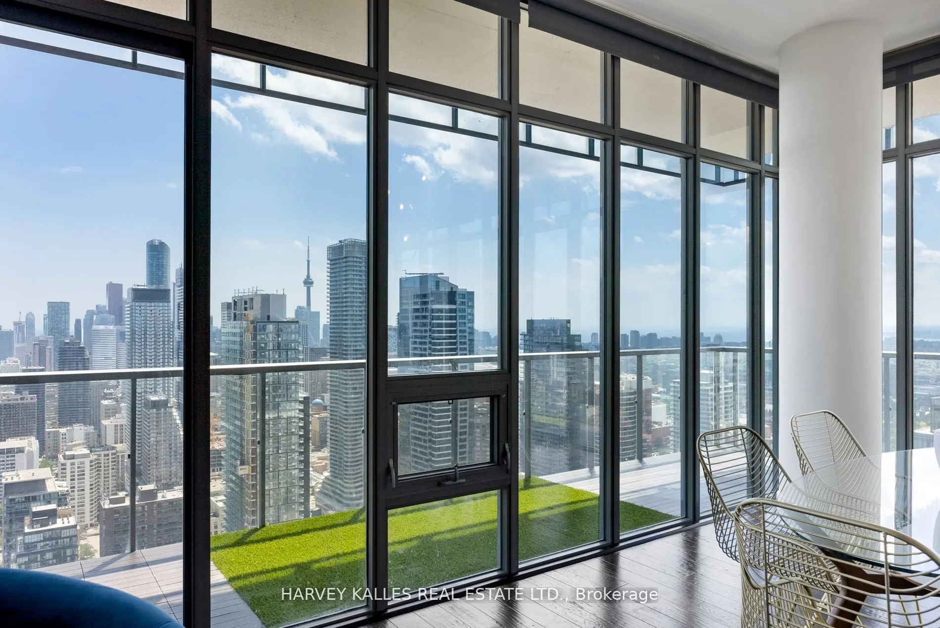 33 Charles Street E, #PH4503