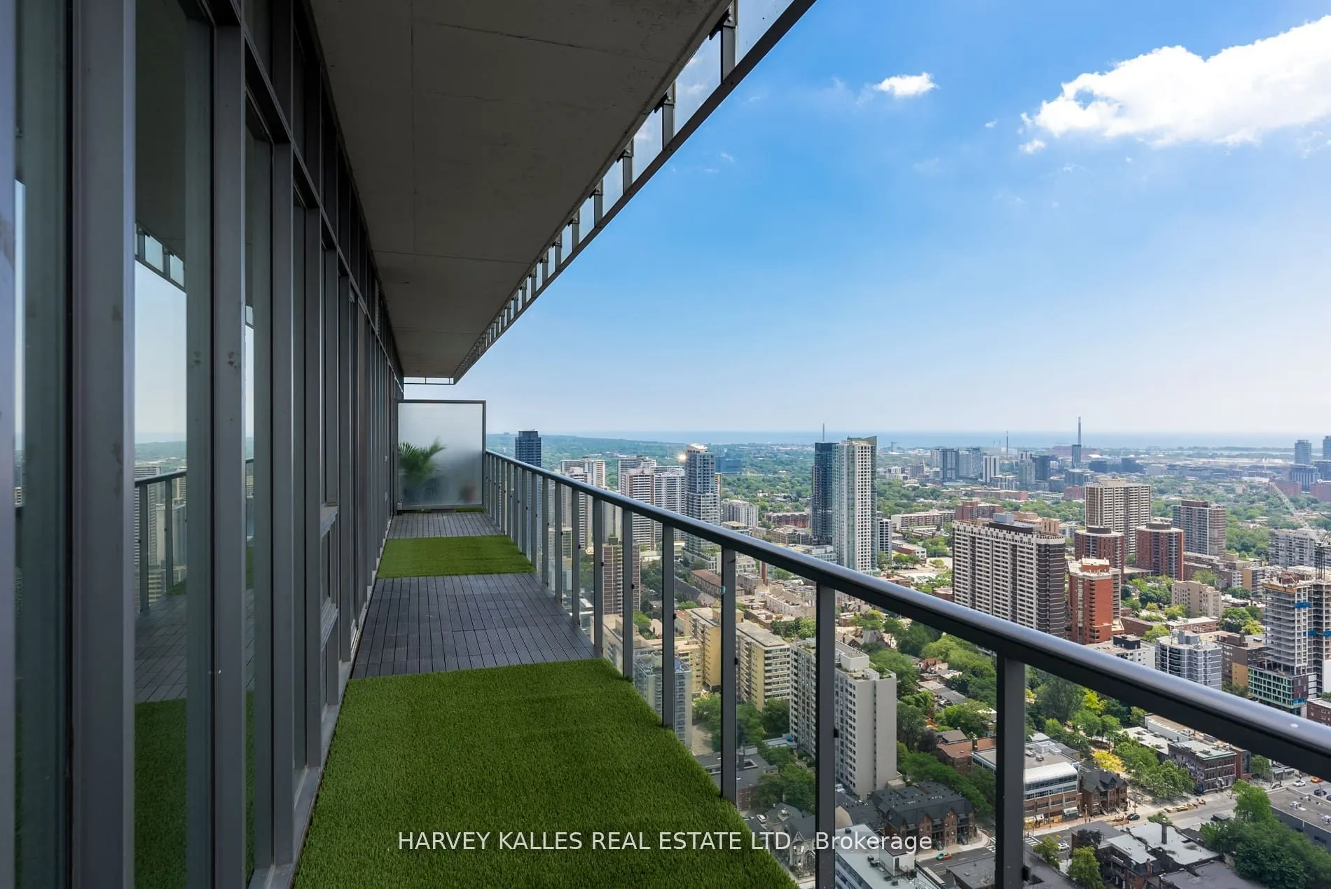 33 Charles Street E, #PH4503