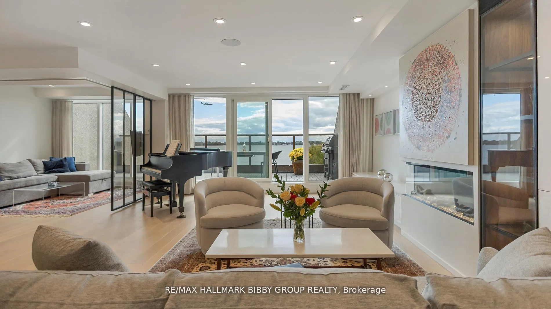 99 Harbour Square, #613