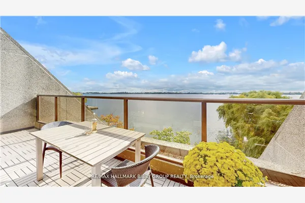 99 Harbour Square, #613