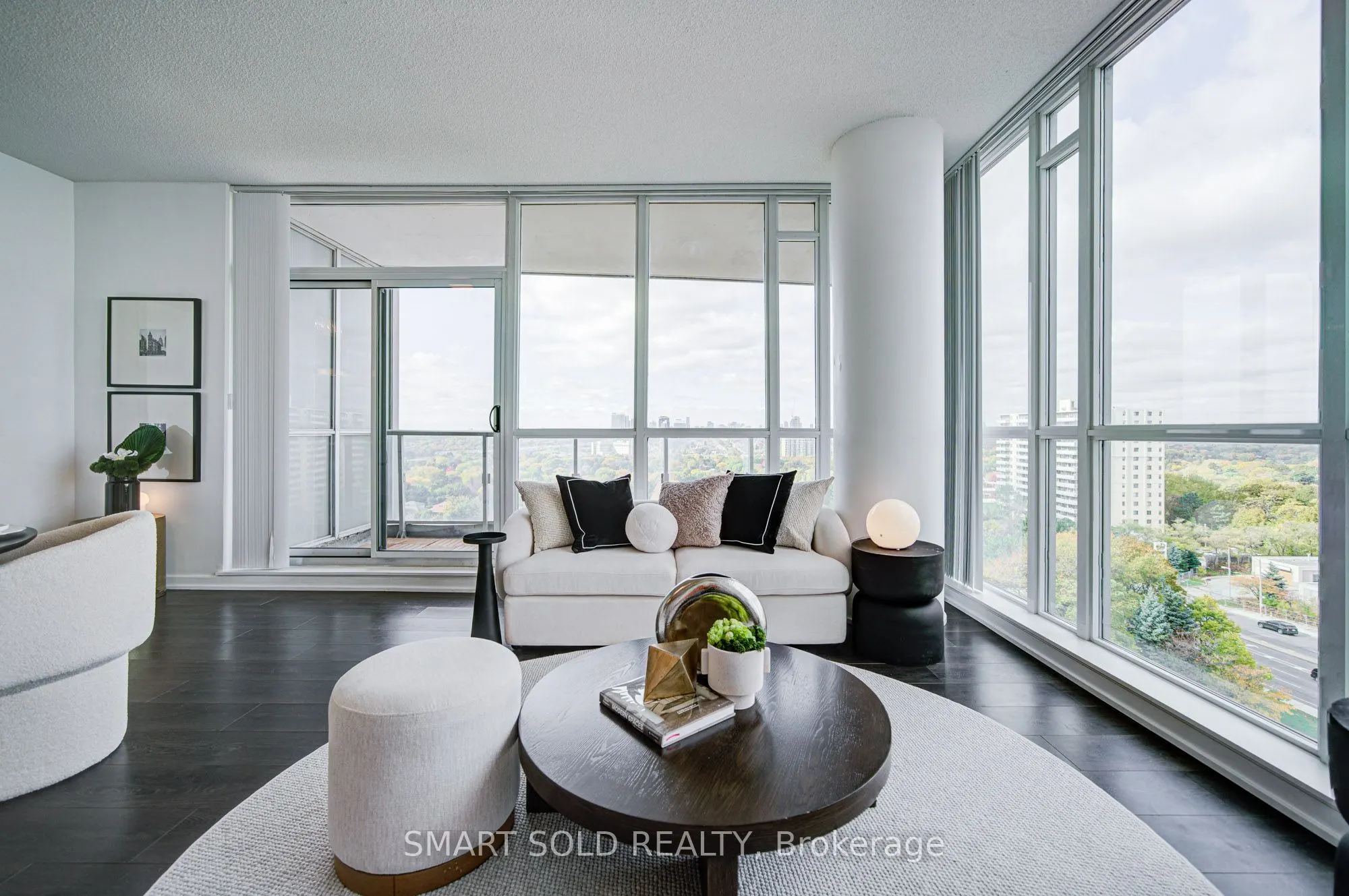 66 Forest Manor Road, #802