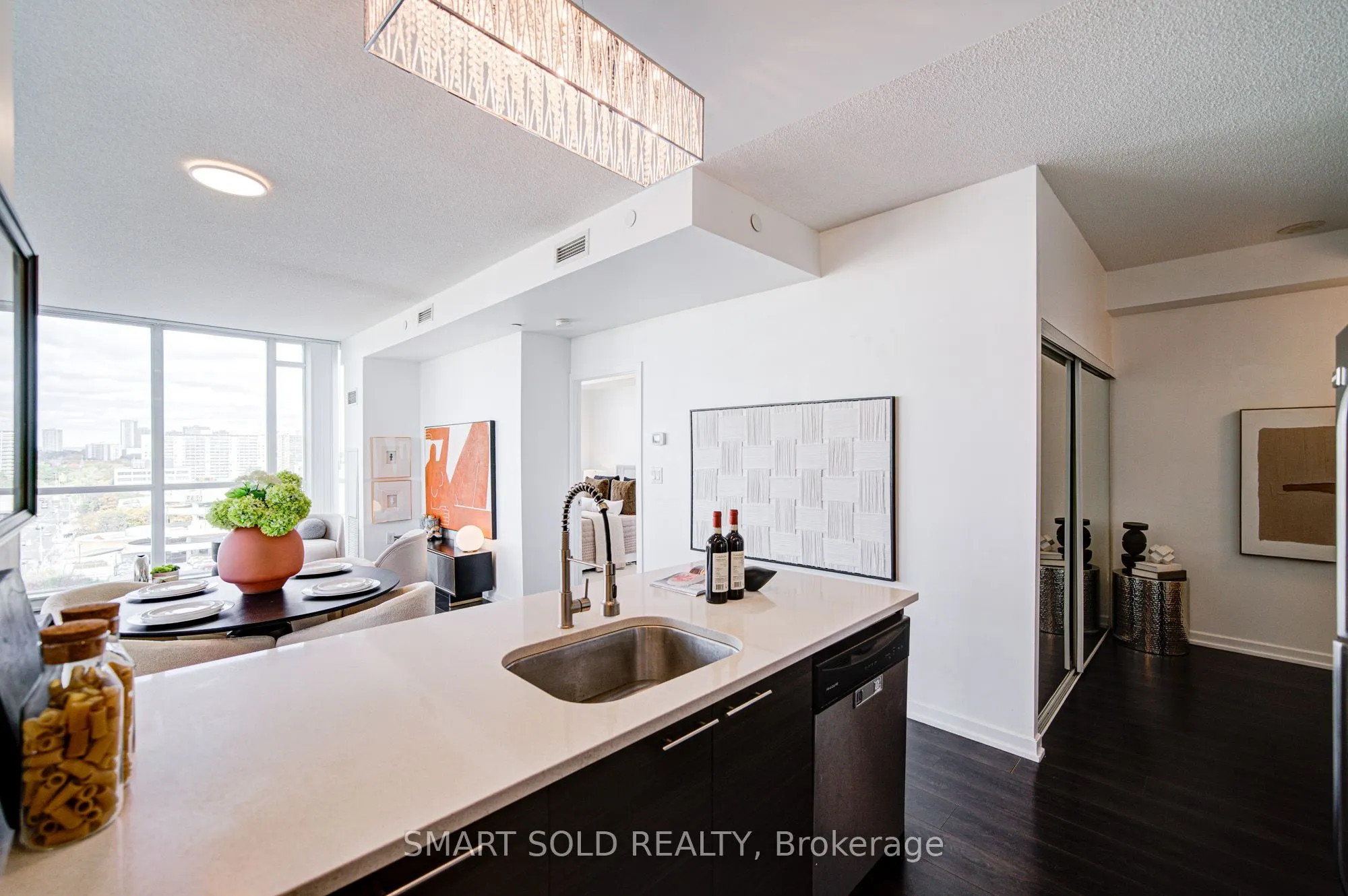 66 Forest Manor Road, #802