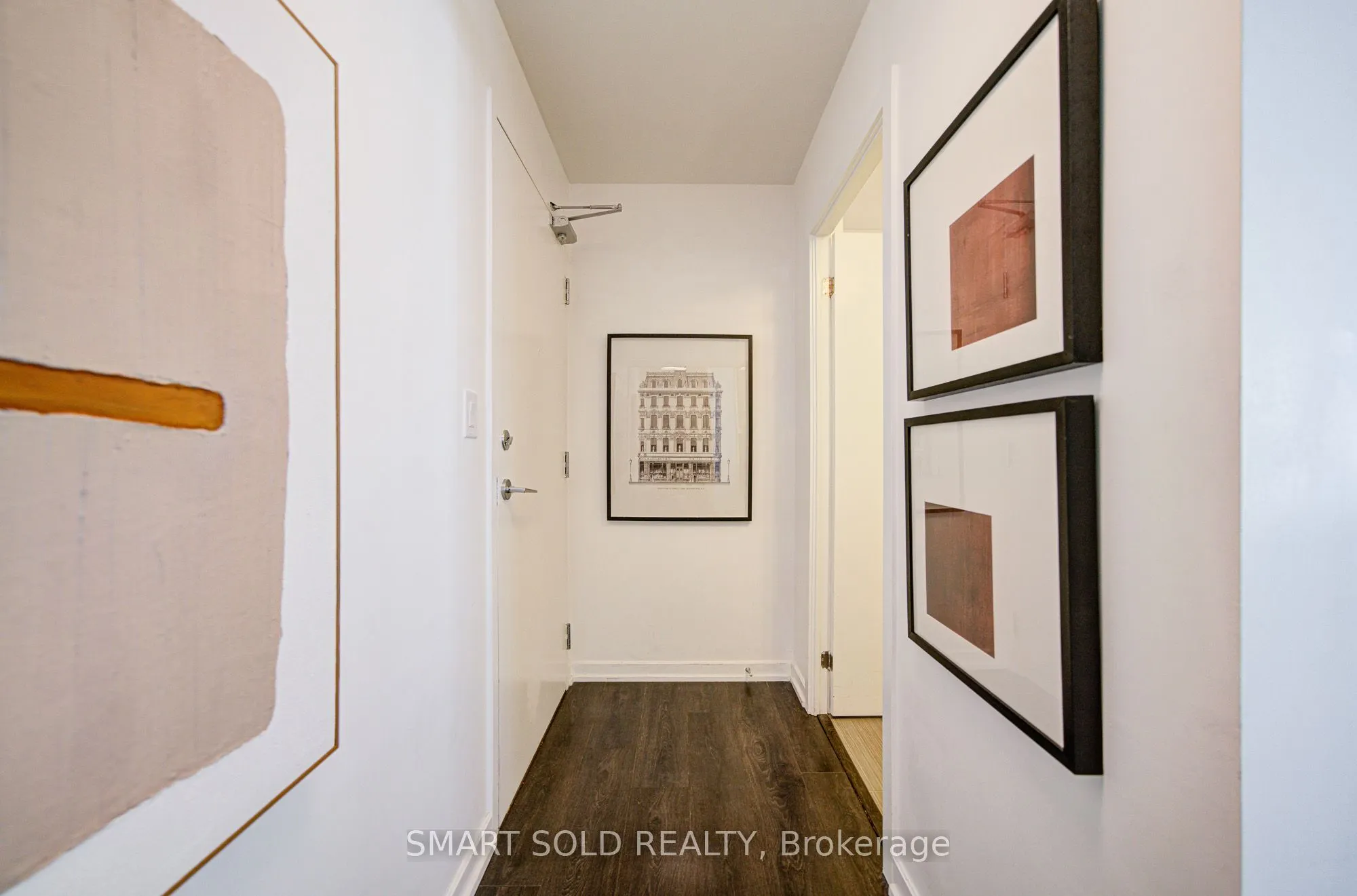 66 Forest Manor Road, #802