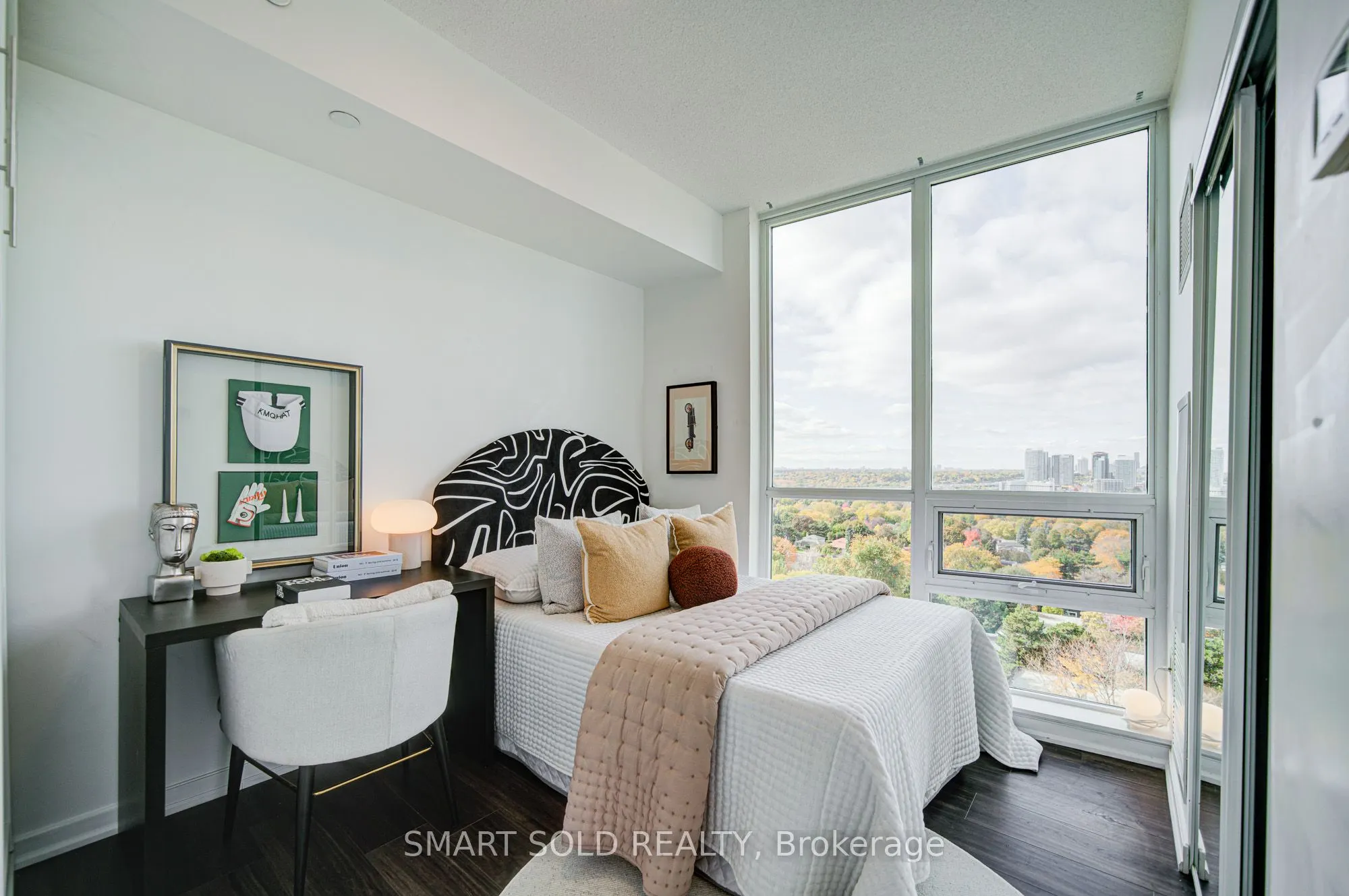 66 Forest Manor Road, #802