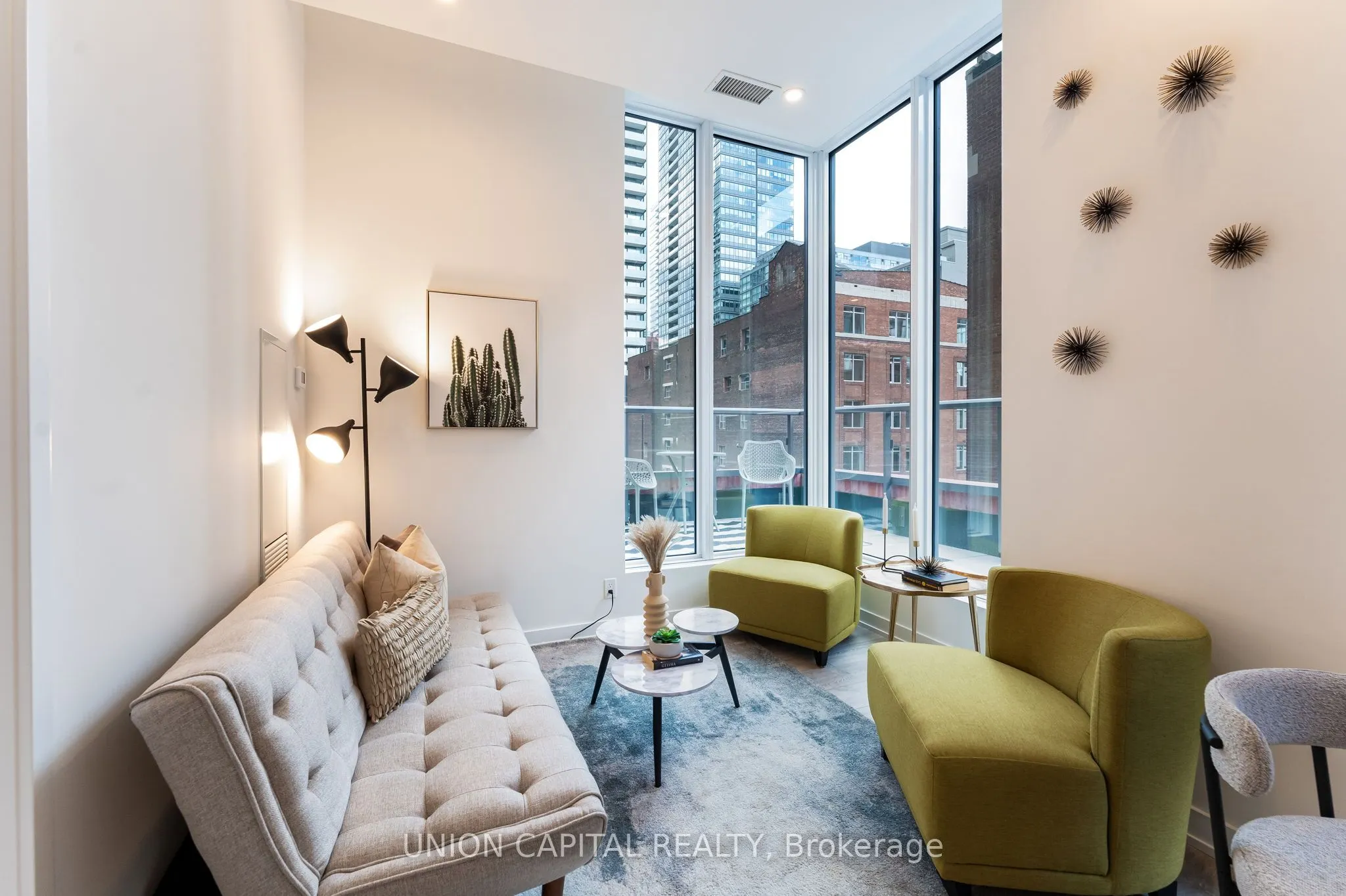 108 Peter Street, #301