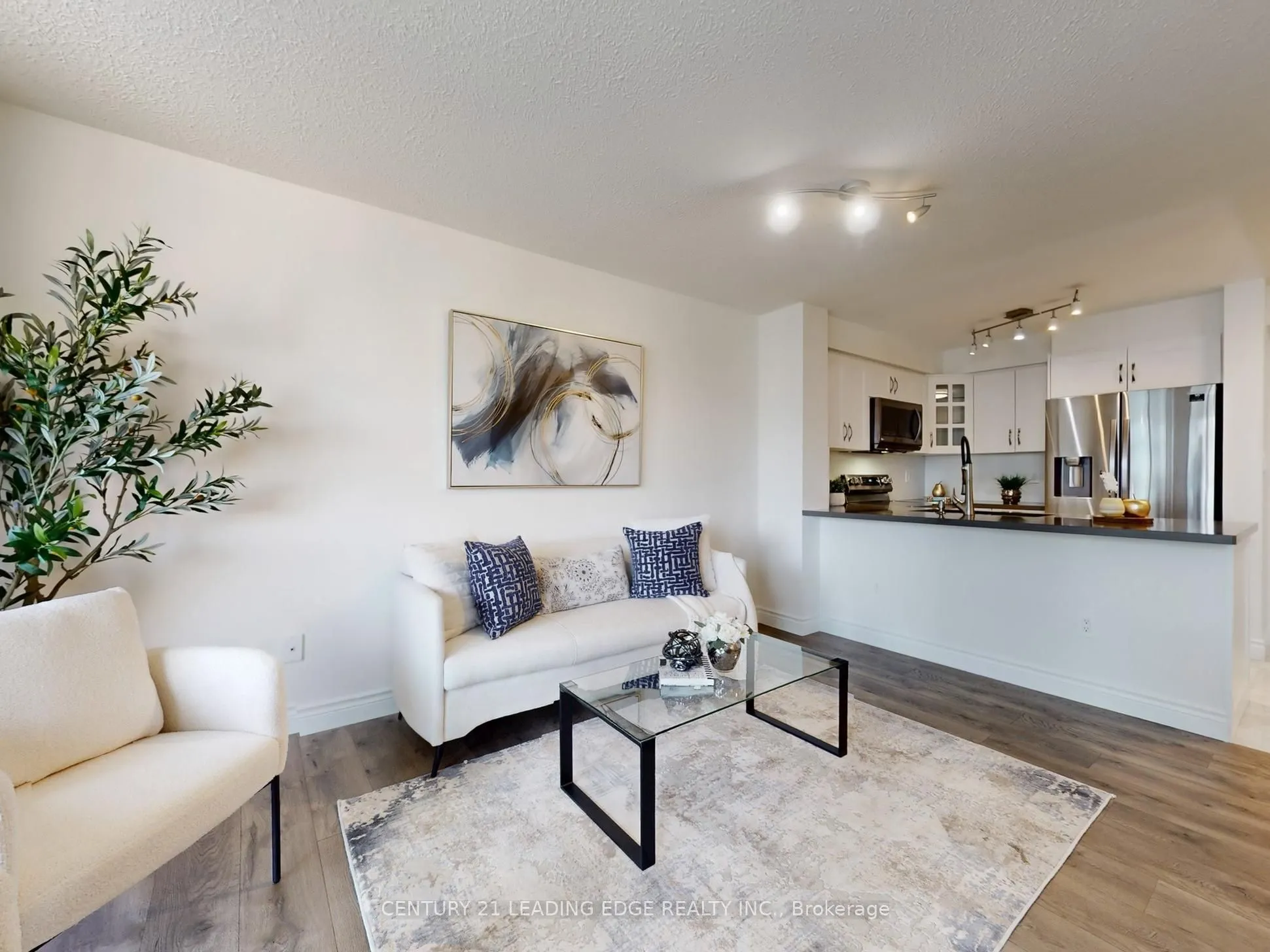 23 Lorraine Drive, #1913