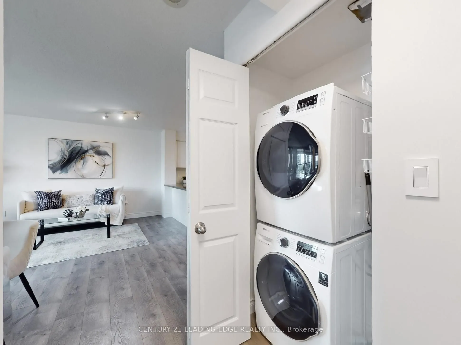 23 Lorraine Drive, #1913