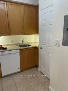 55 Bloor Street E, #1801