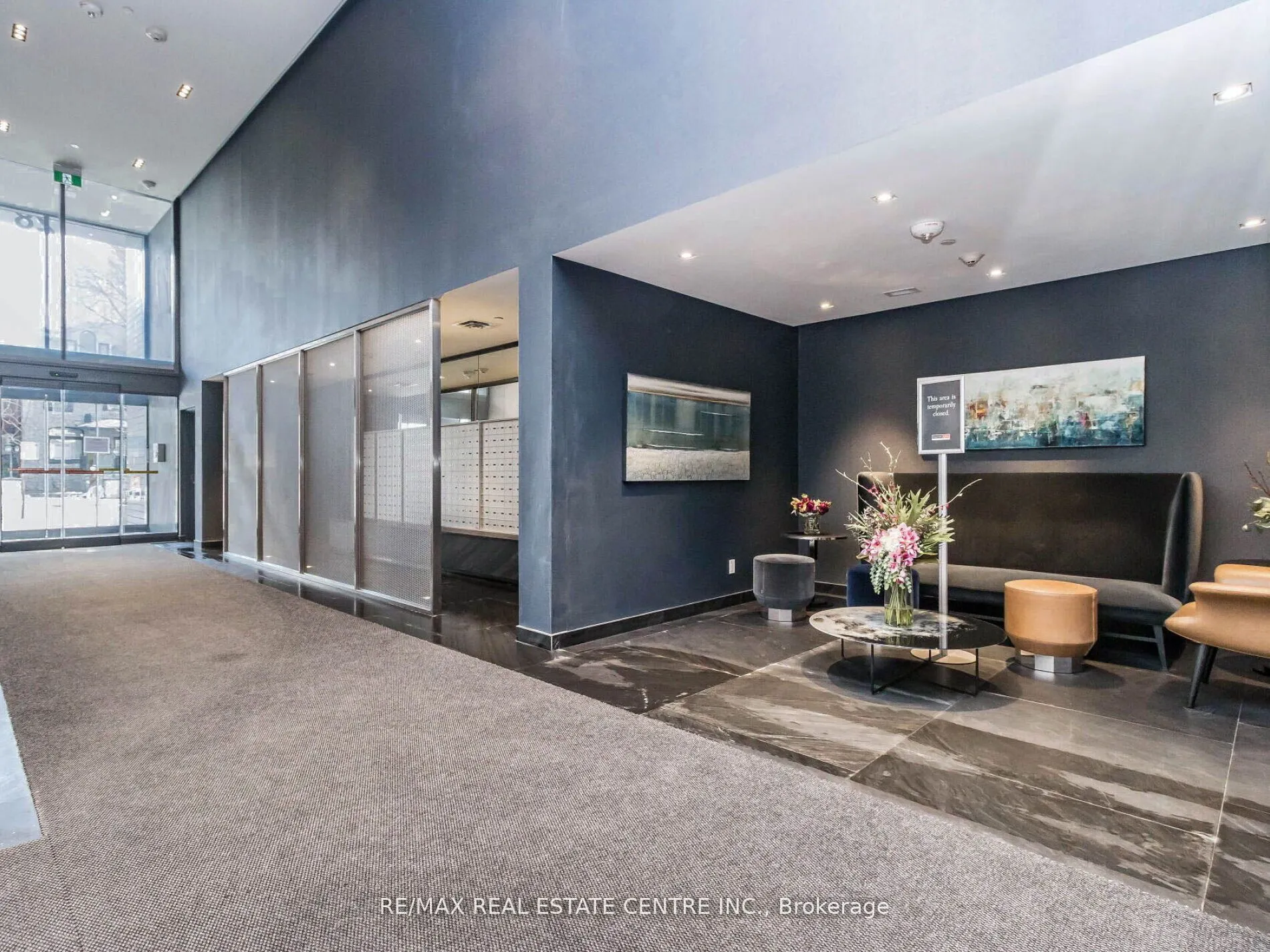 28 Wellesley Street, #3302