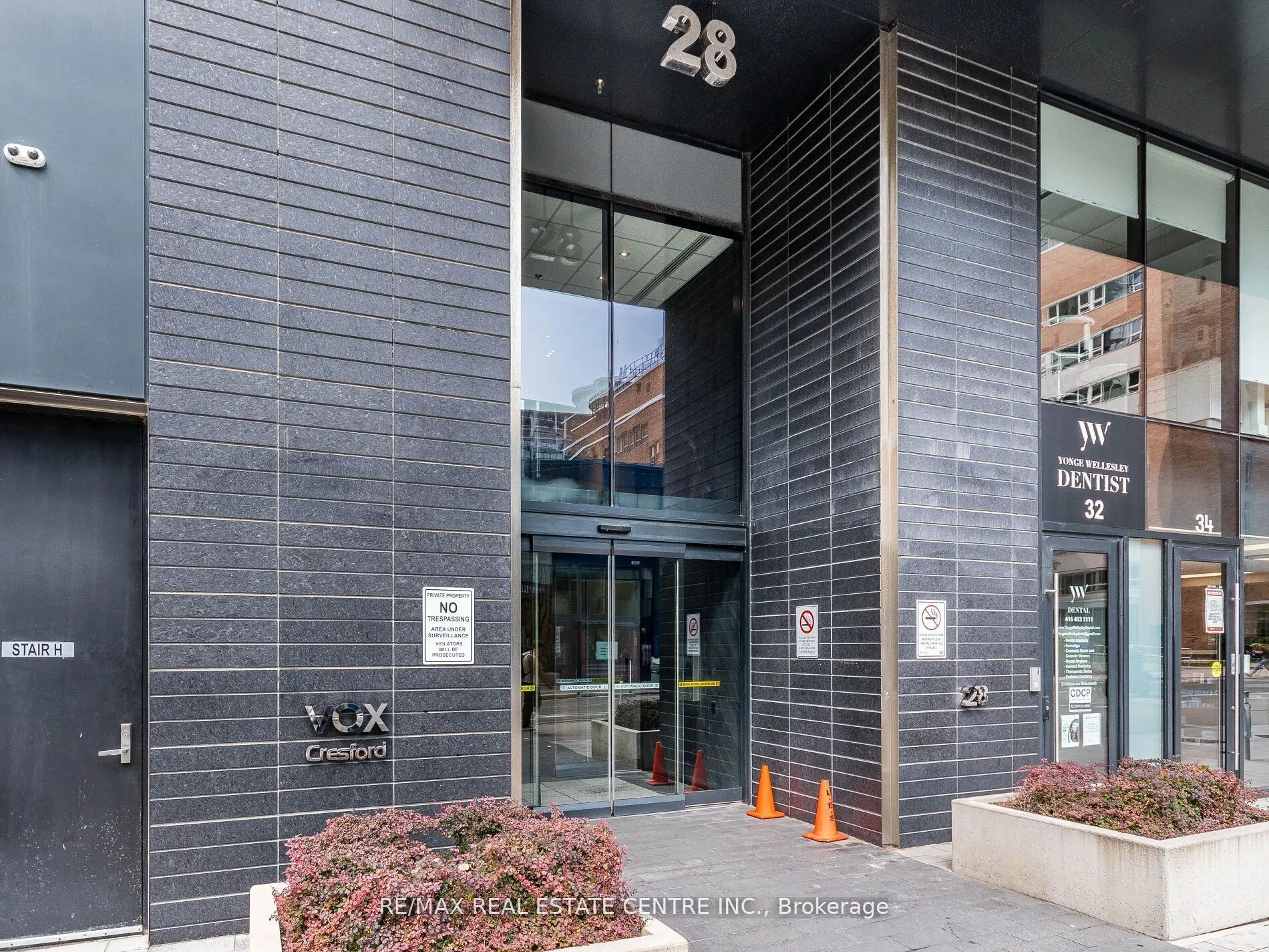 28 Wellesley Street, #3302