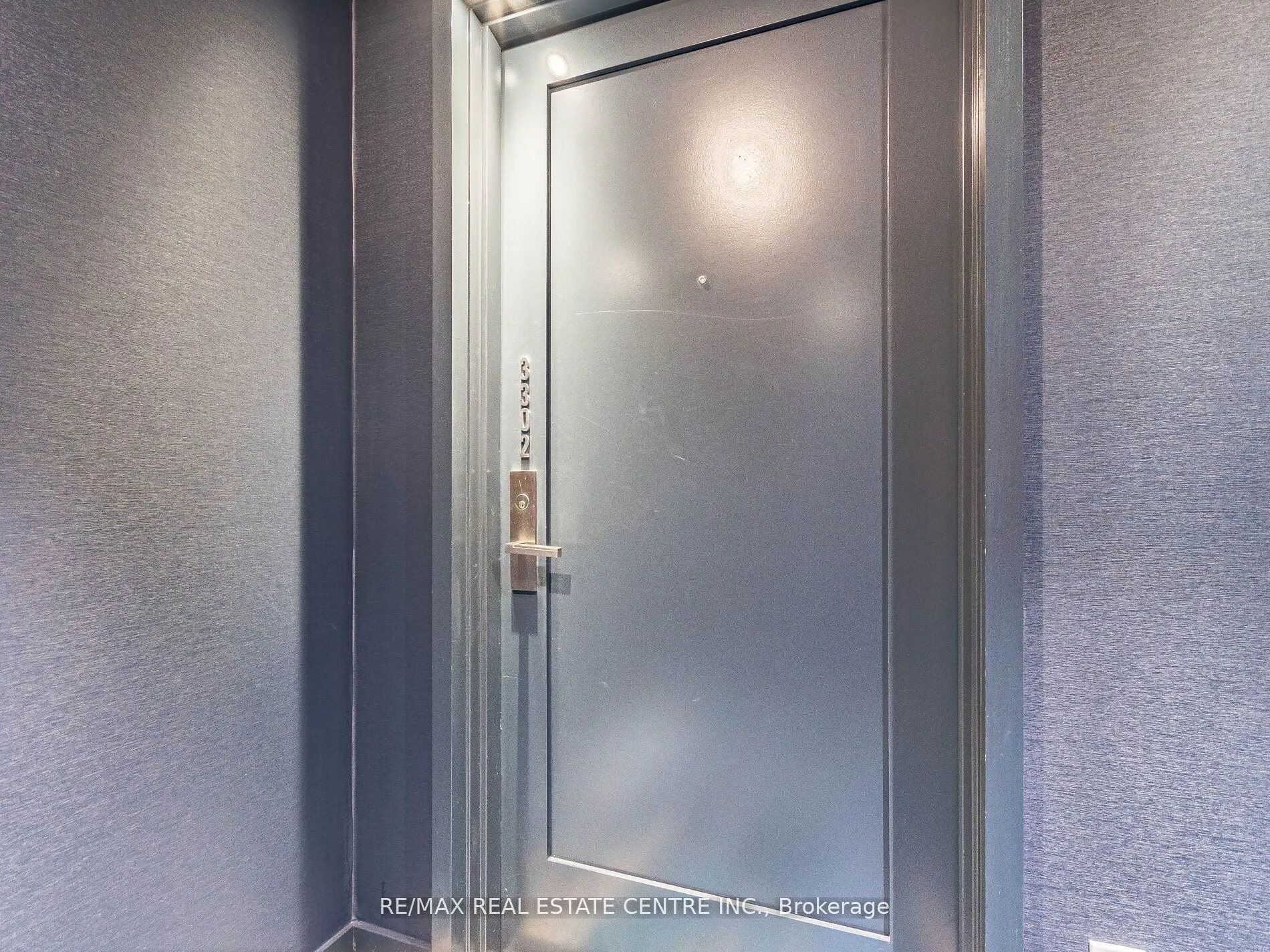 28 Wellesley Street, #3302