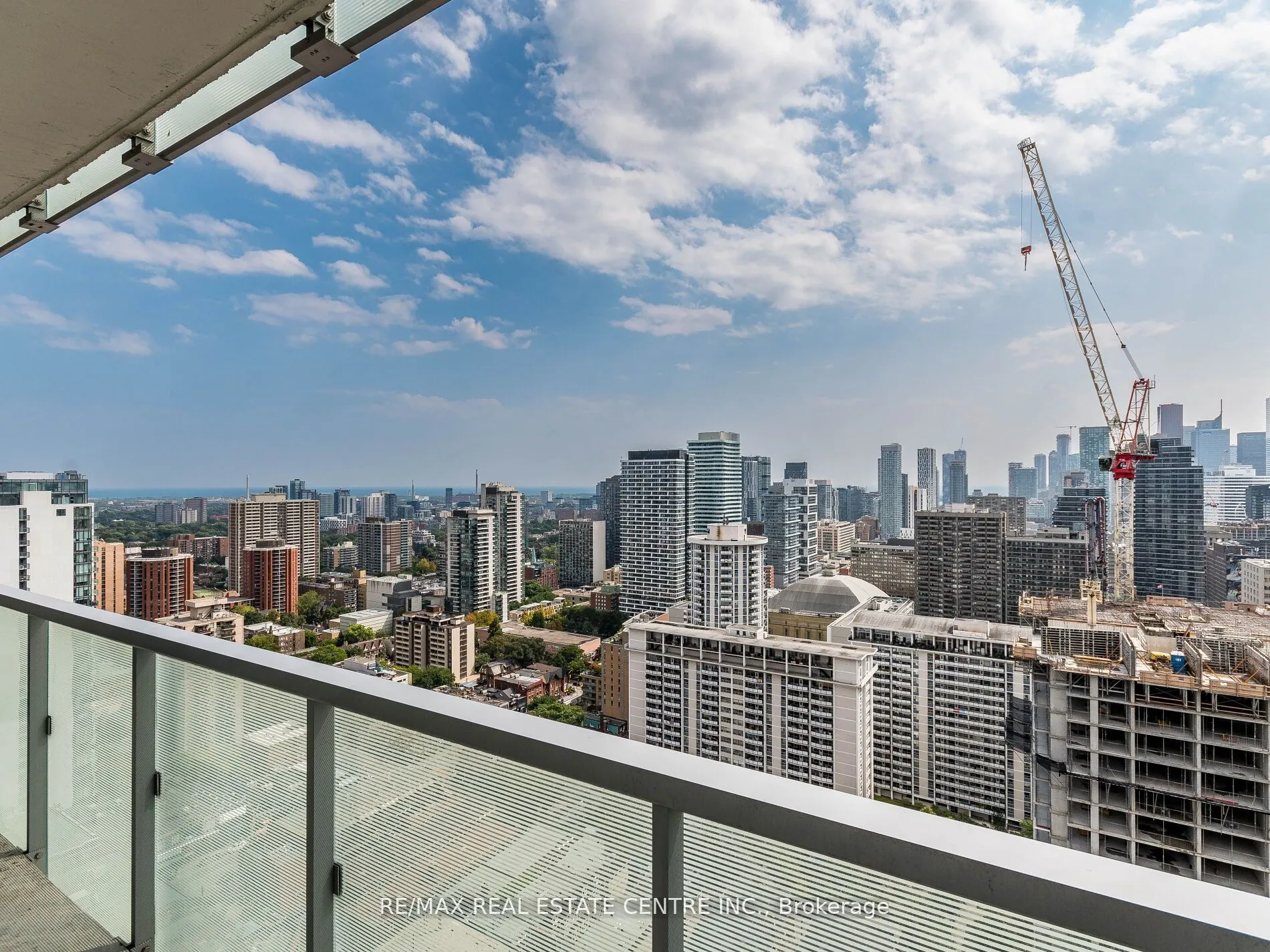 28 Wellesley Street, #3302