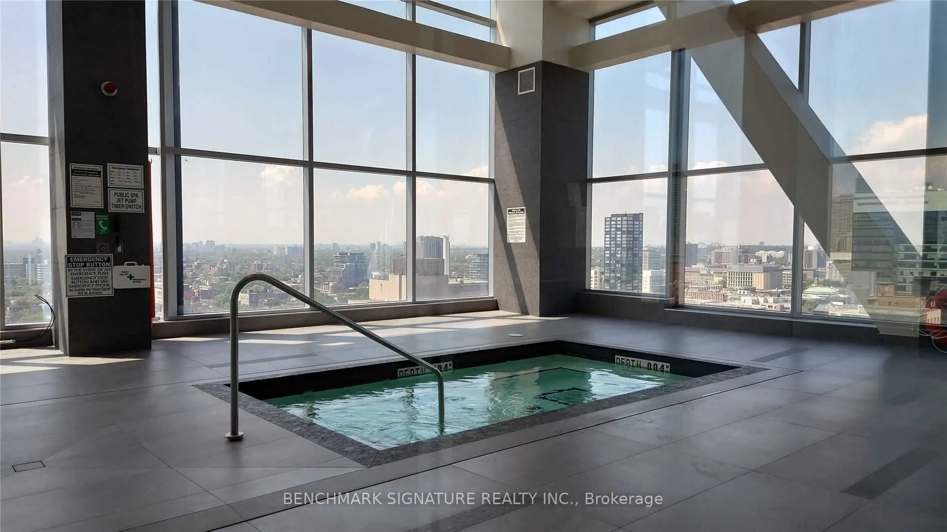 488 University Avenue, #2805