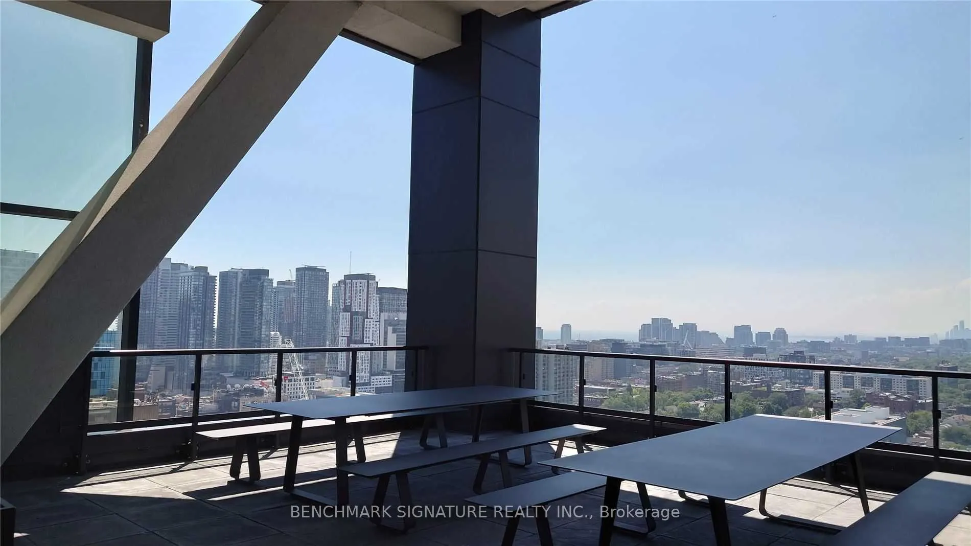 488 University Avenue, #2805