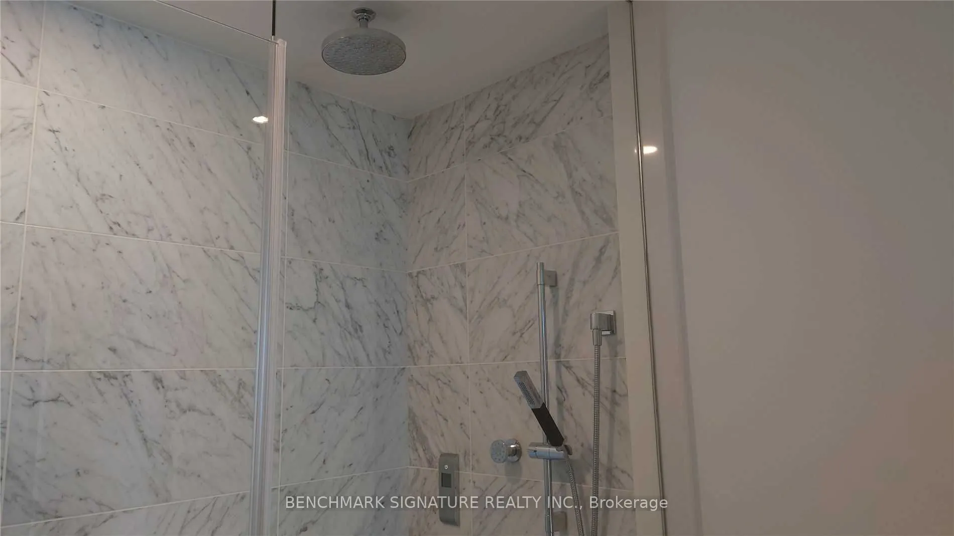 488 University Avenue, #2805