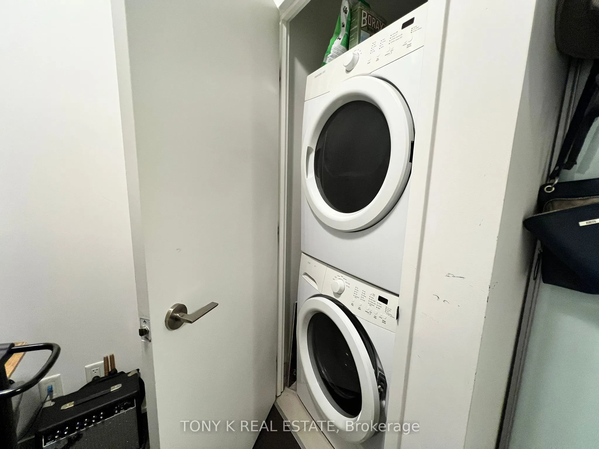 455 Front Street E, #N421