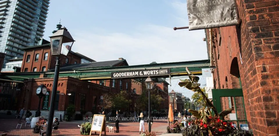 35 Parliament Street, #409