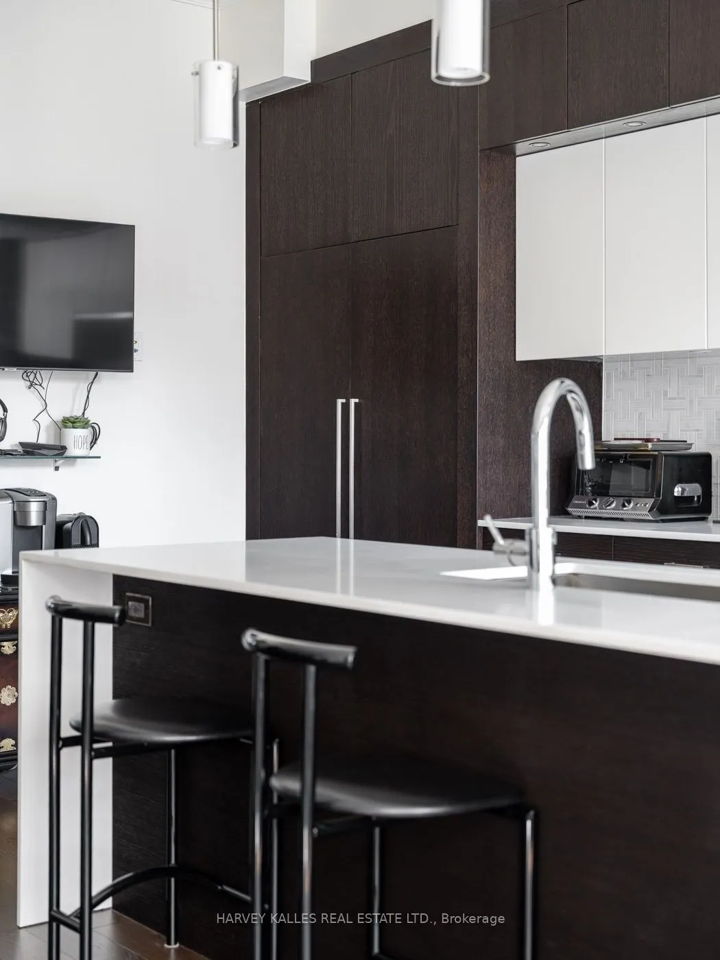 2460 Bayview Avenue, #A