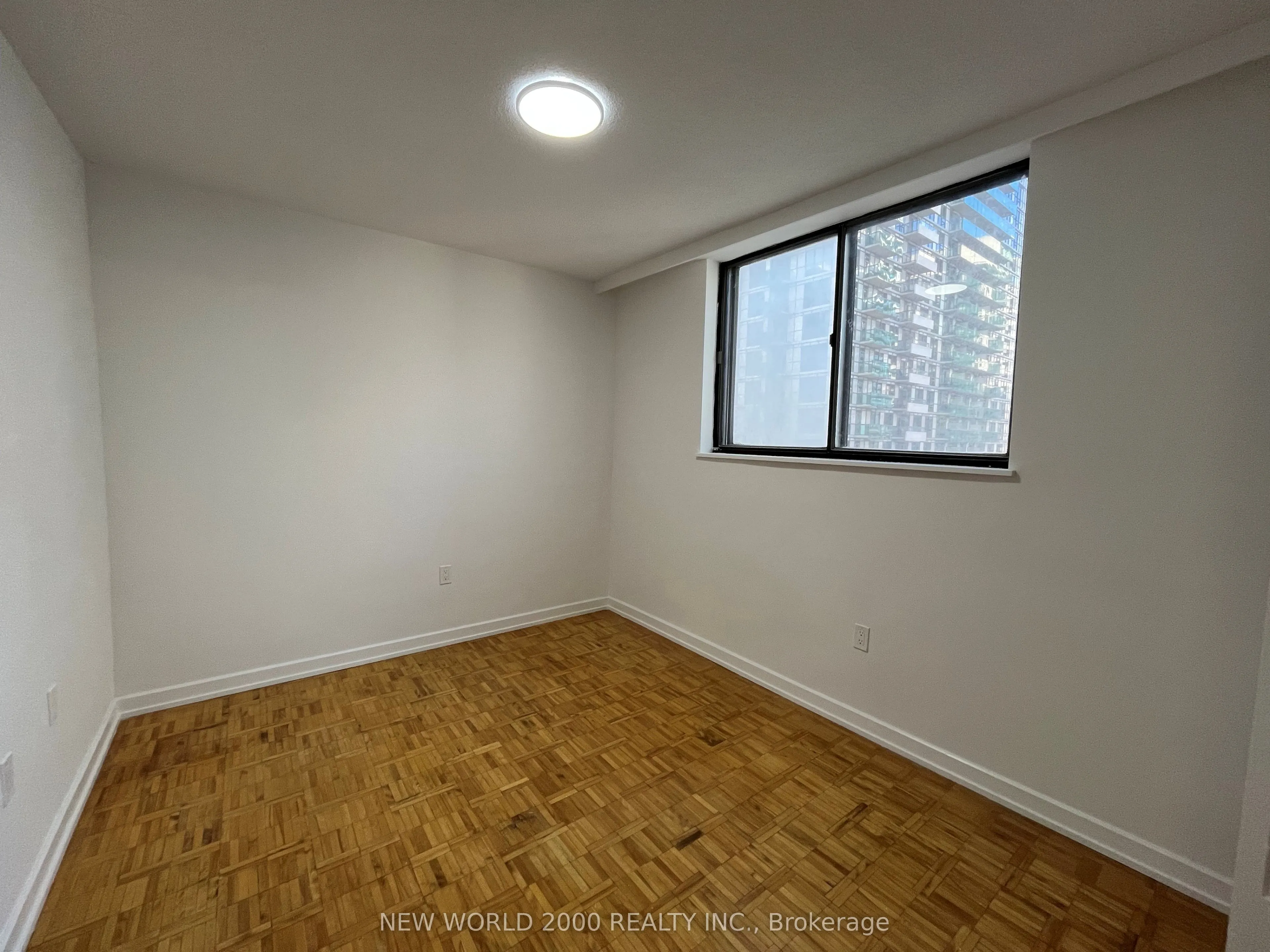 101 Roehampton Avenue, #1503