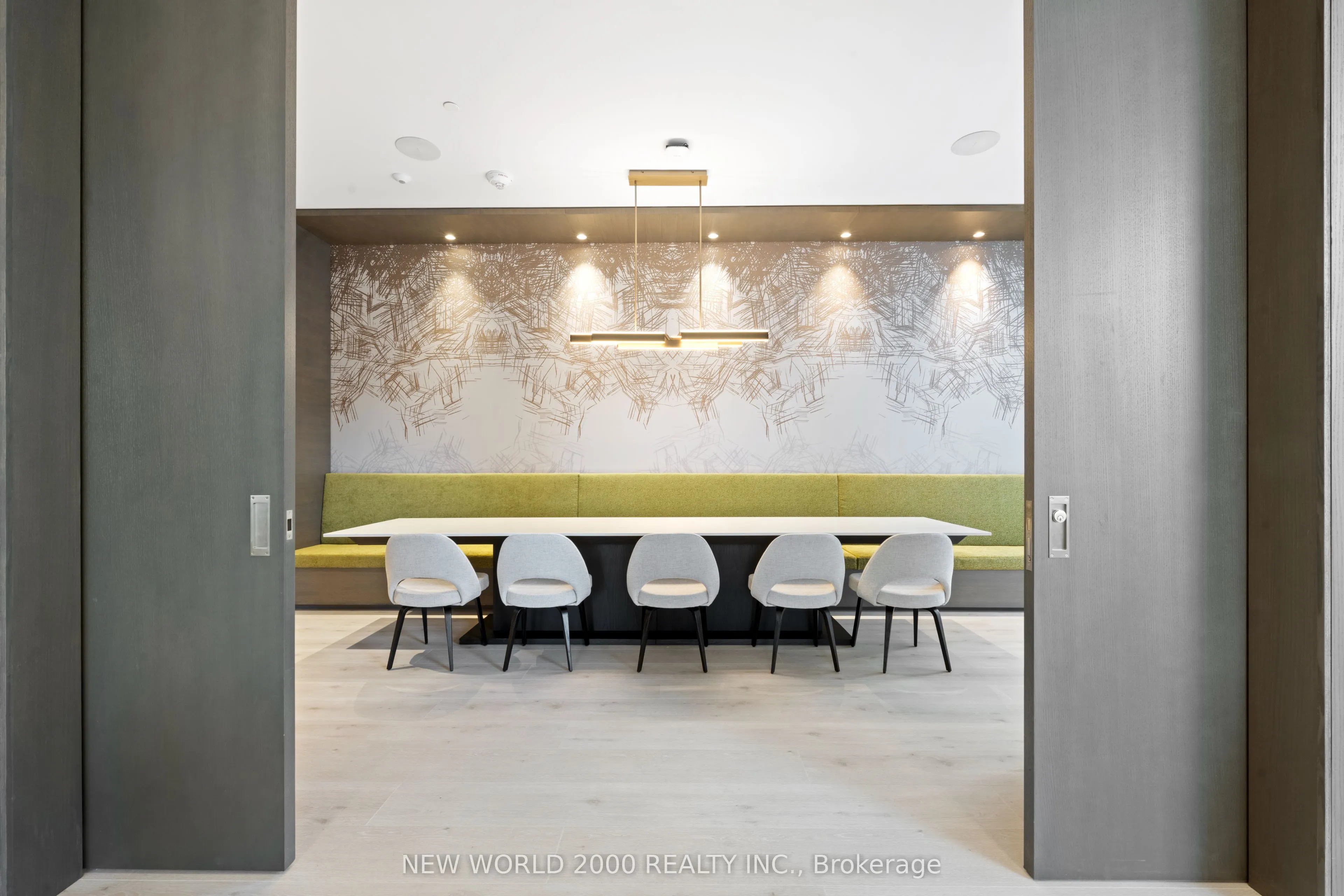 101 Roehampton Avenue, #1503