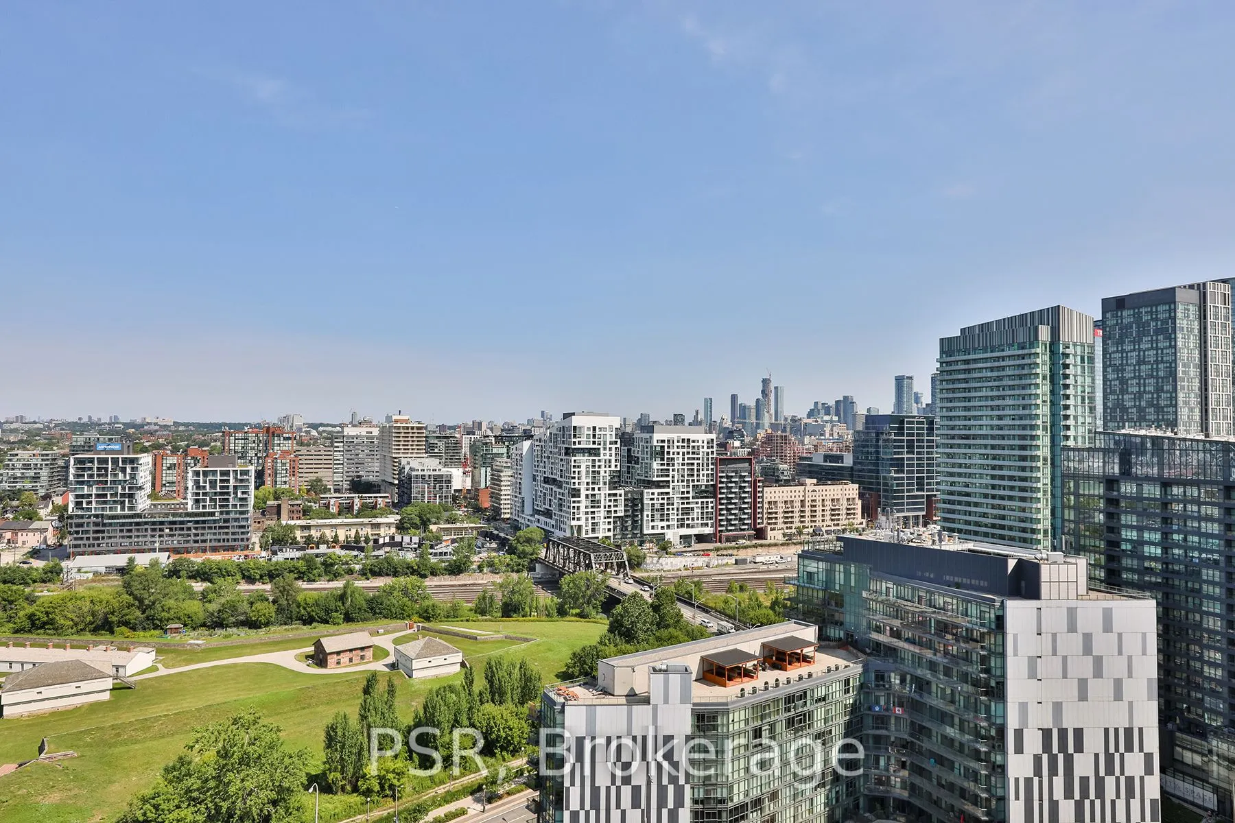 38 Iannuzzi Street, #LPH05