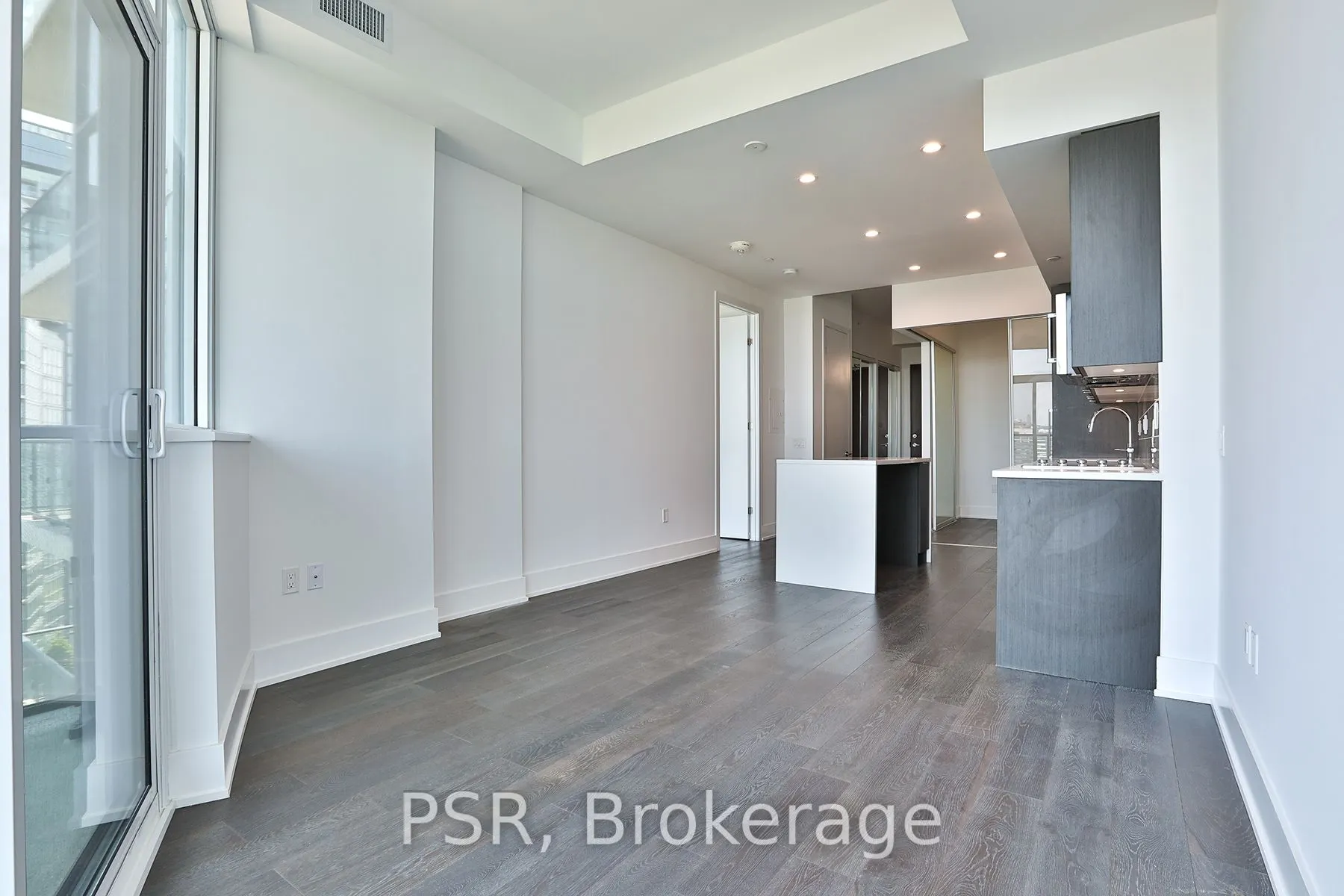 38 Iannuzzi Street, #LPH05