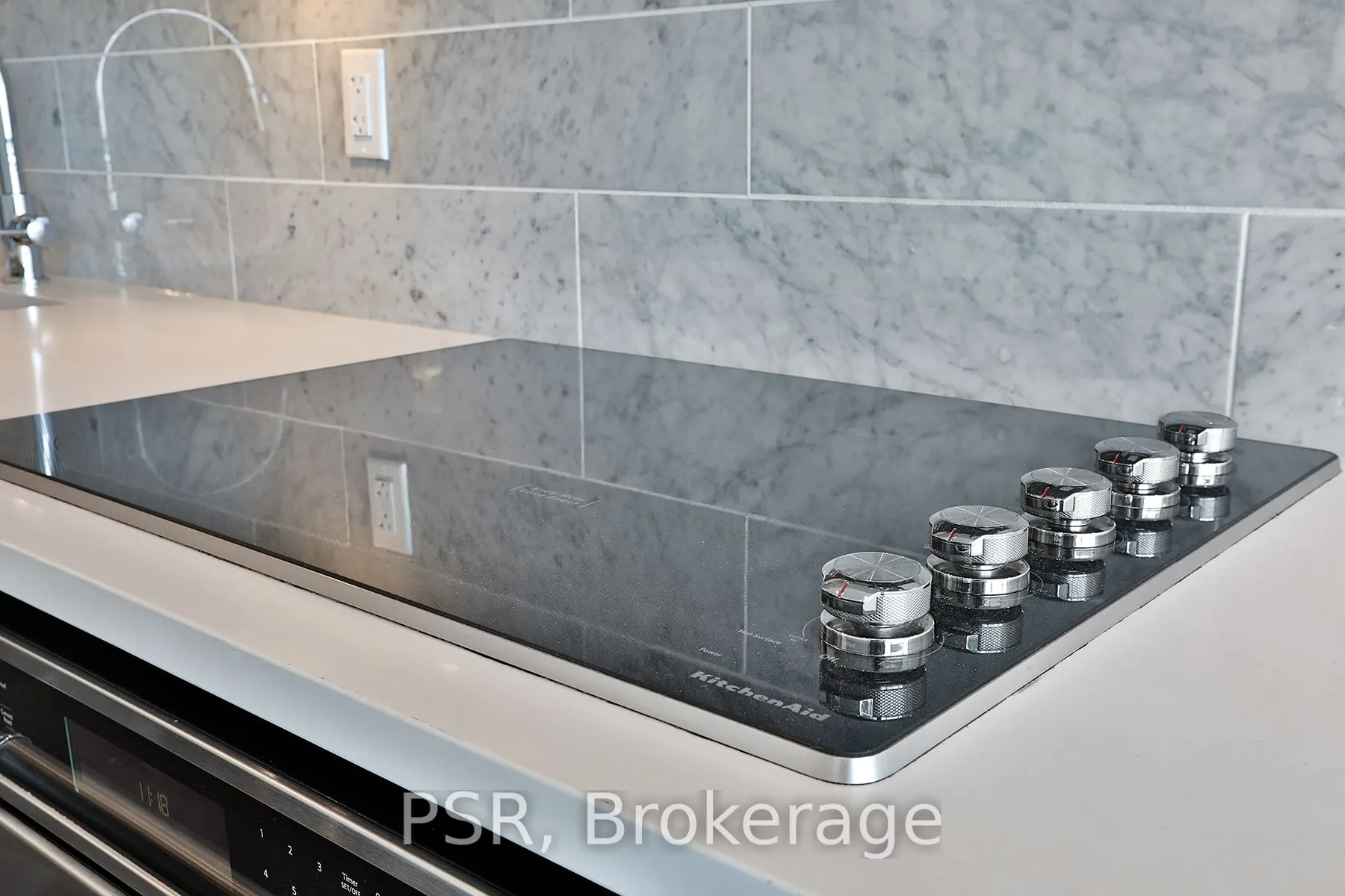 38 Iannuzzi Street, #LPH05