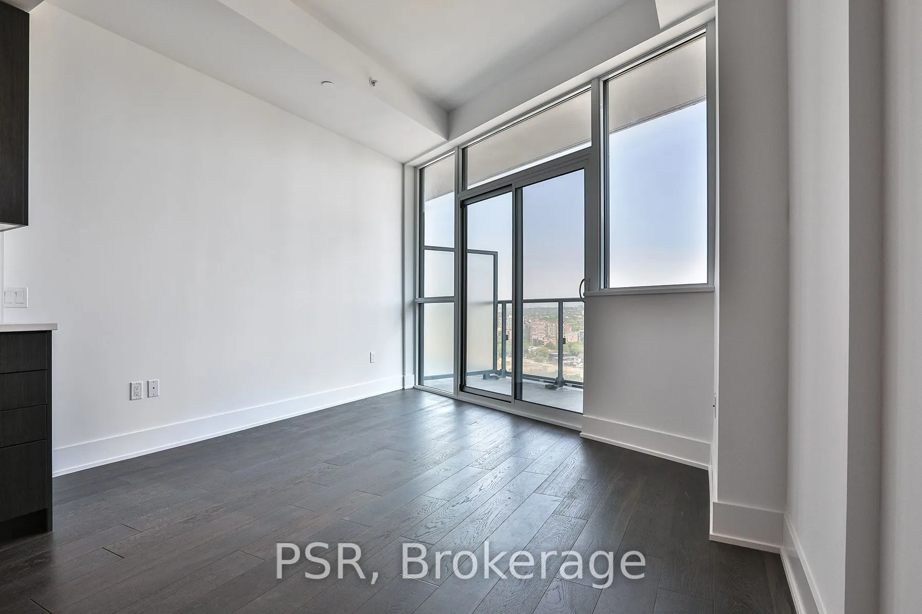 38 Iannuzzi Street, #LPH05