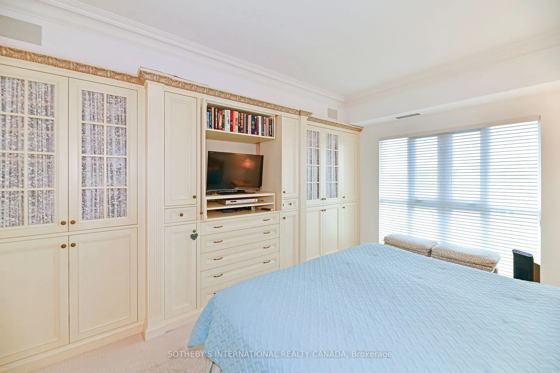 33 Delisle Avenue, #905