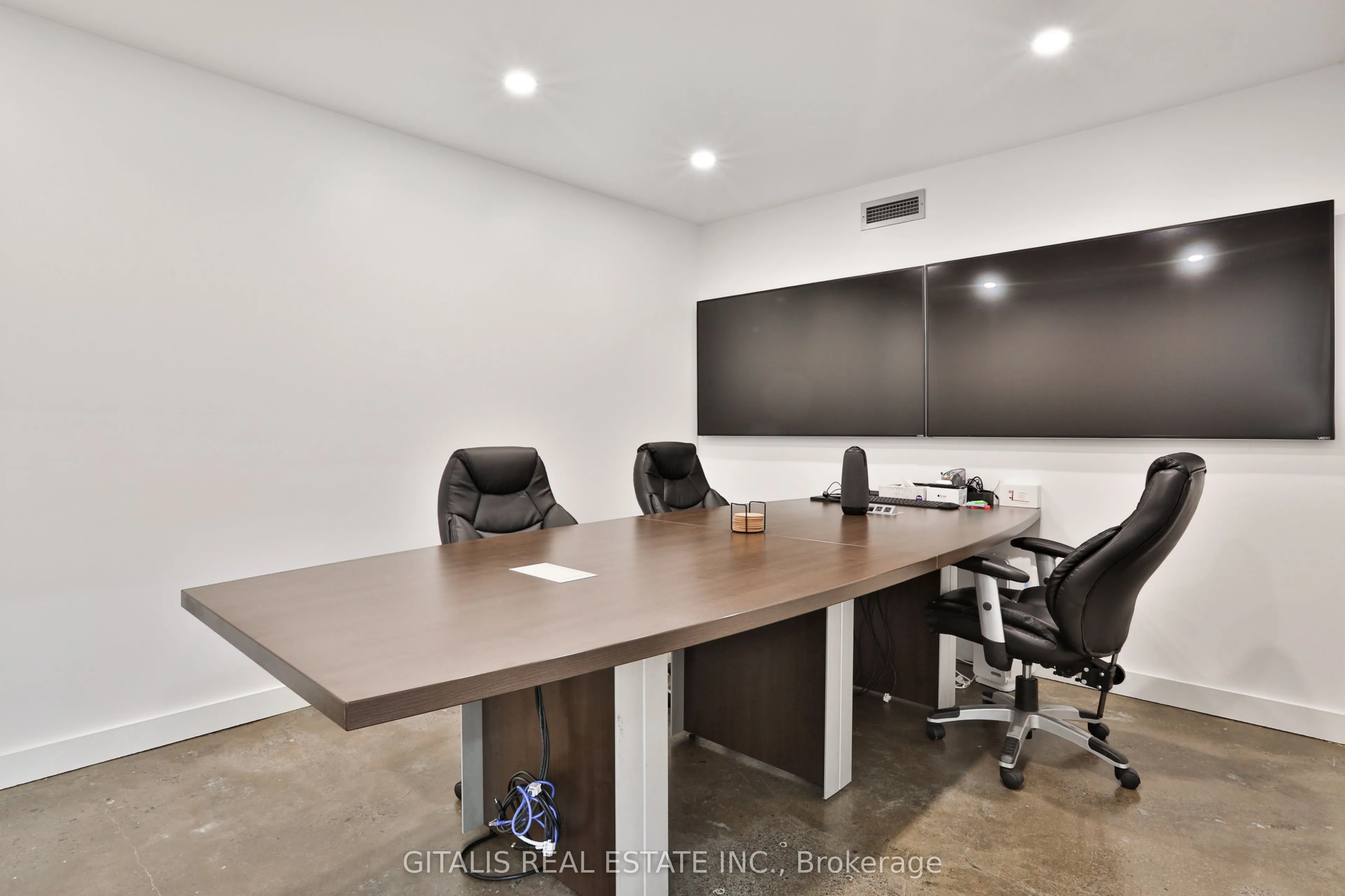 75 Jonesville Crescent, #D