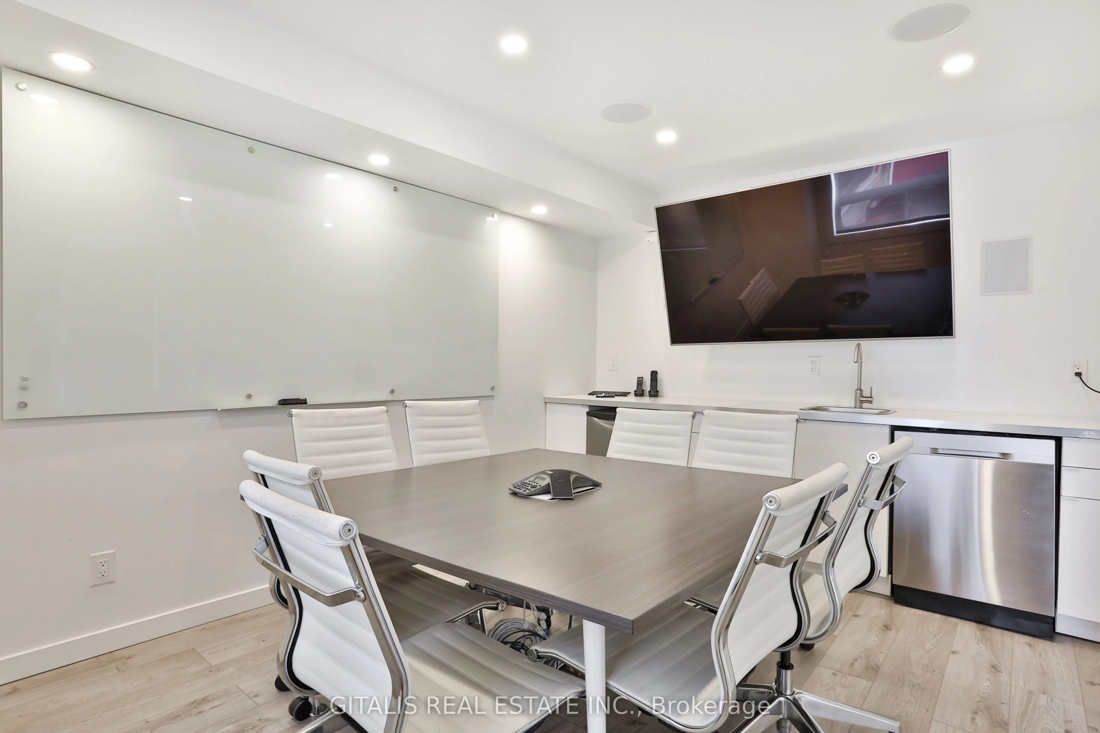 75 Jonesville Crescent, #A