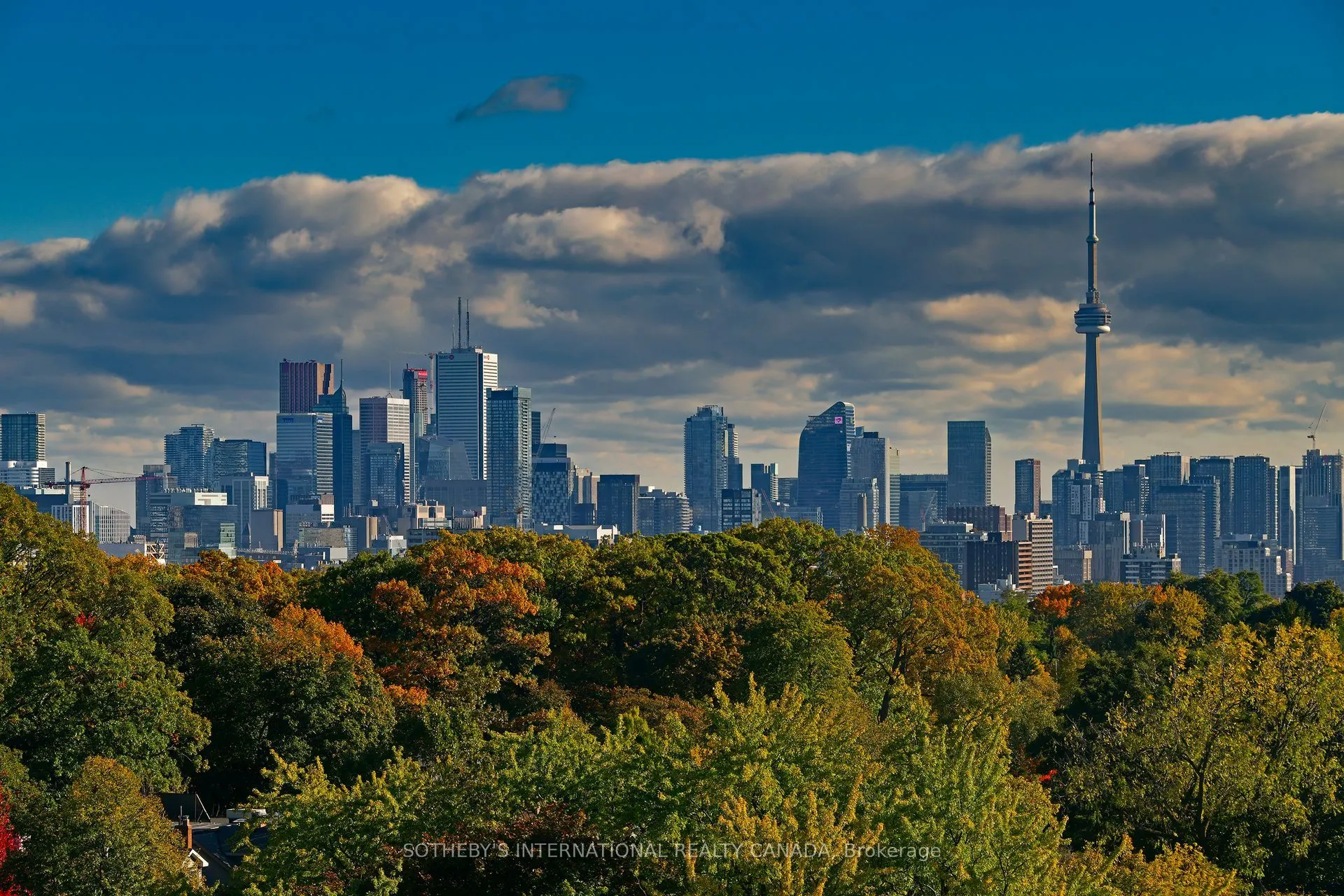 501 St Clair Avenue W, #326