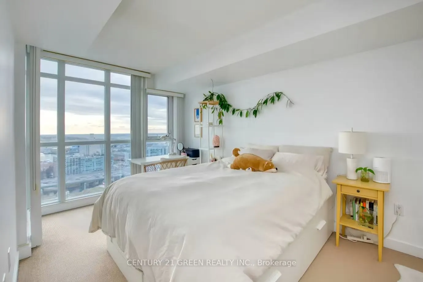 15 Iceboat Terrace, #2308