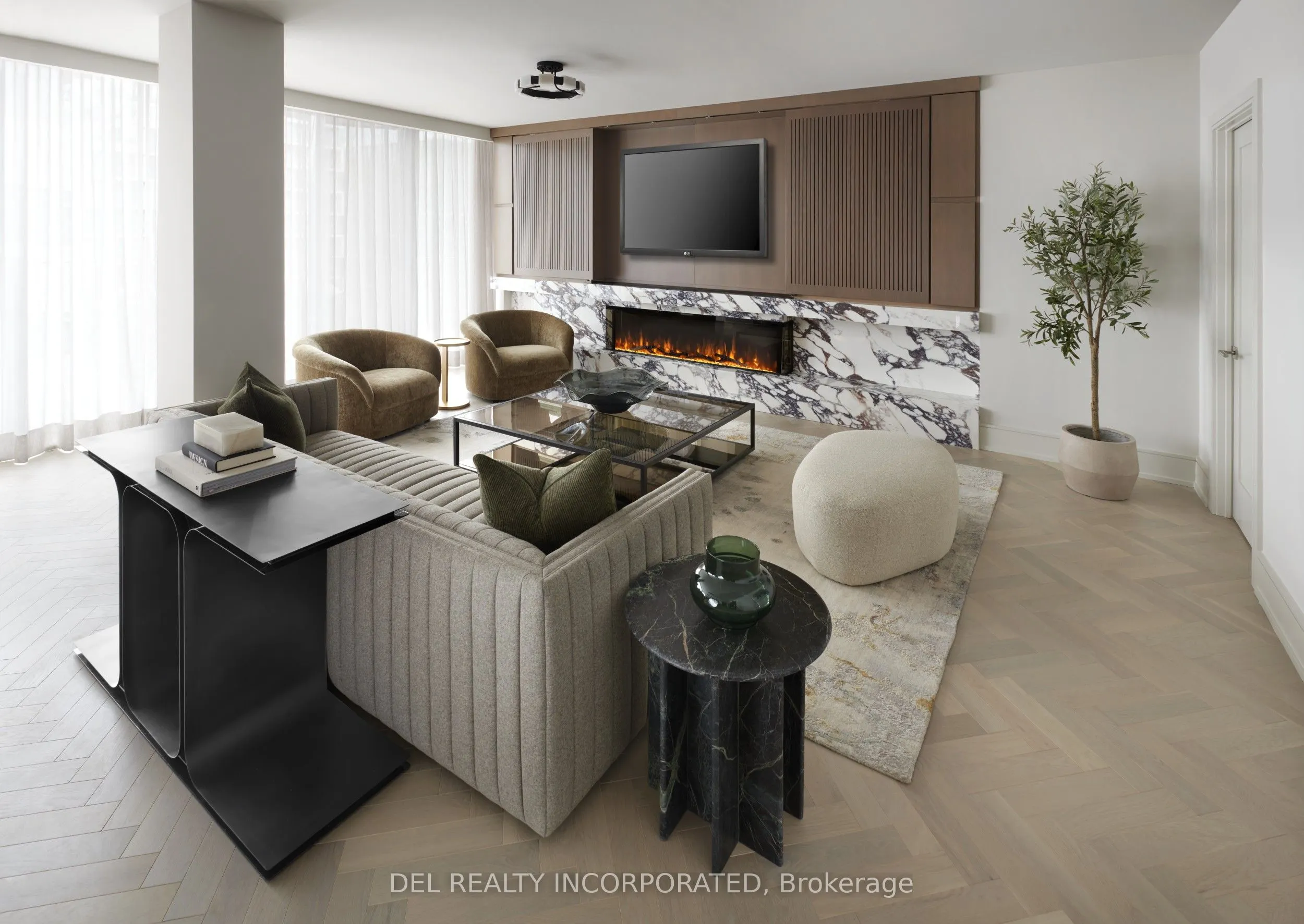 155 Merchants' Wharf, #815