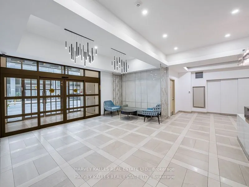 140 Simcoe Street, #1309