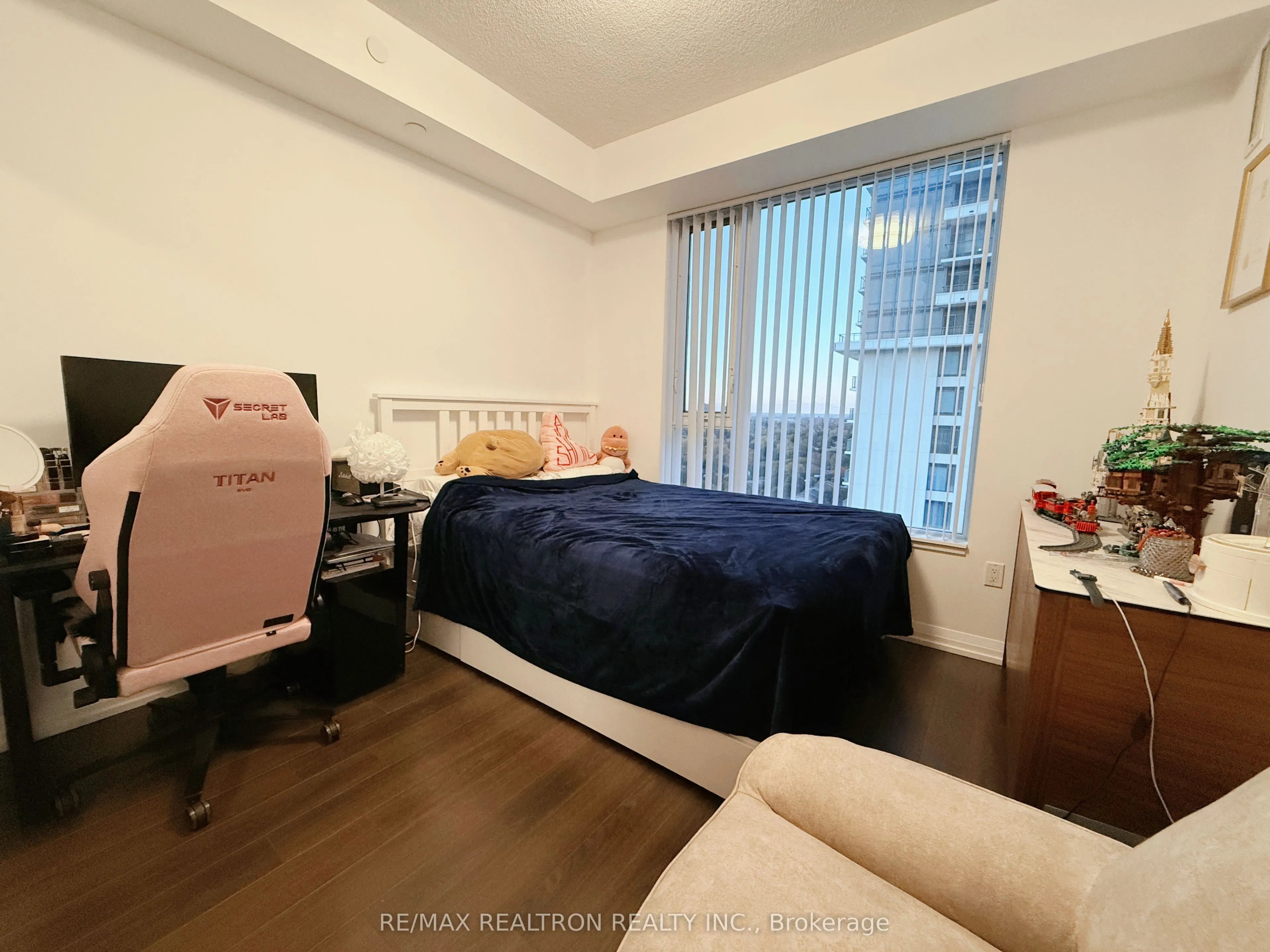 55 Ann O'reilly Road, #1612