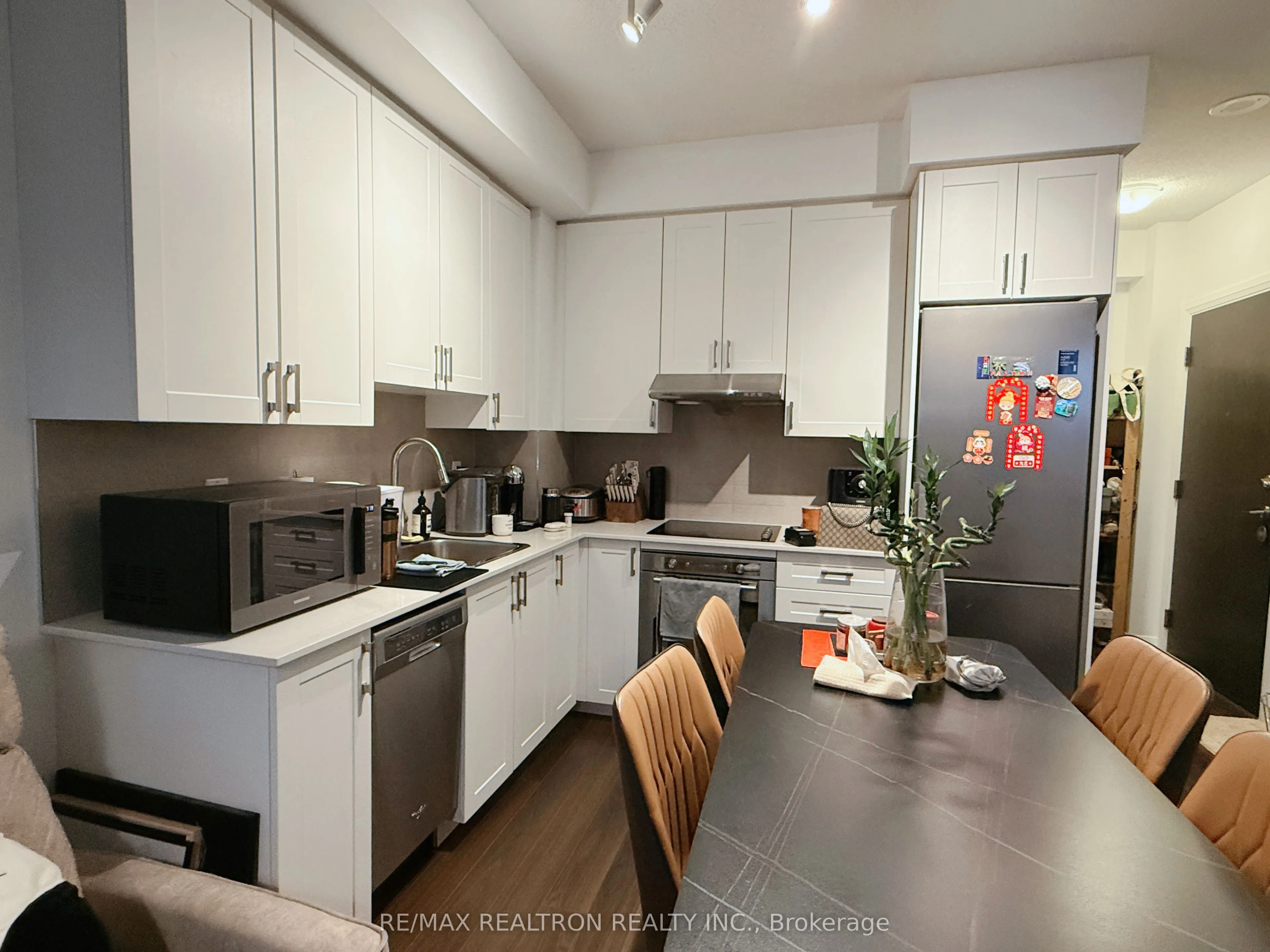 55 Ann O'reilly Road, #1612