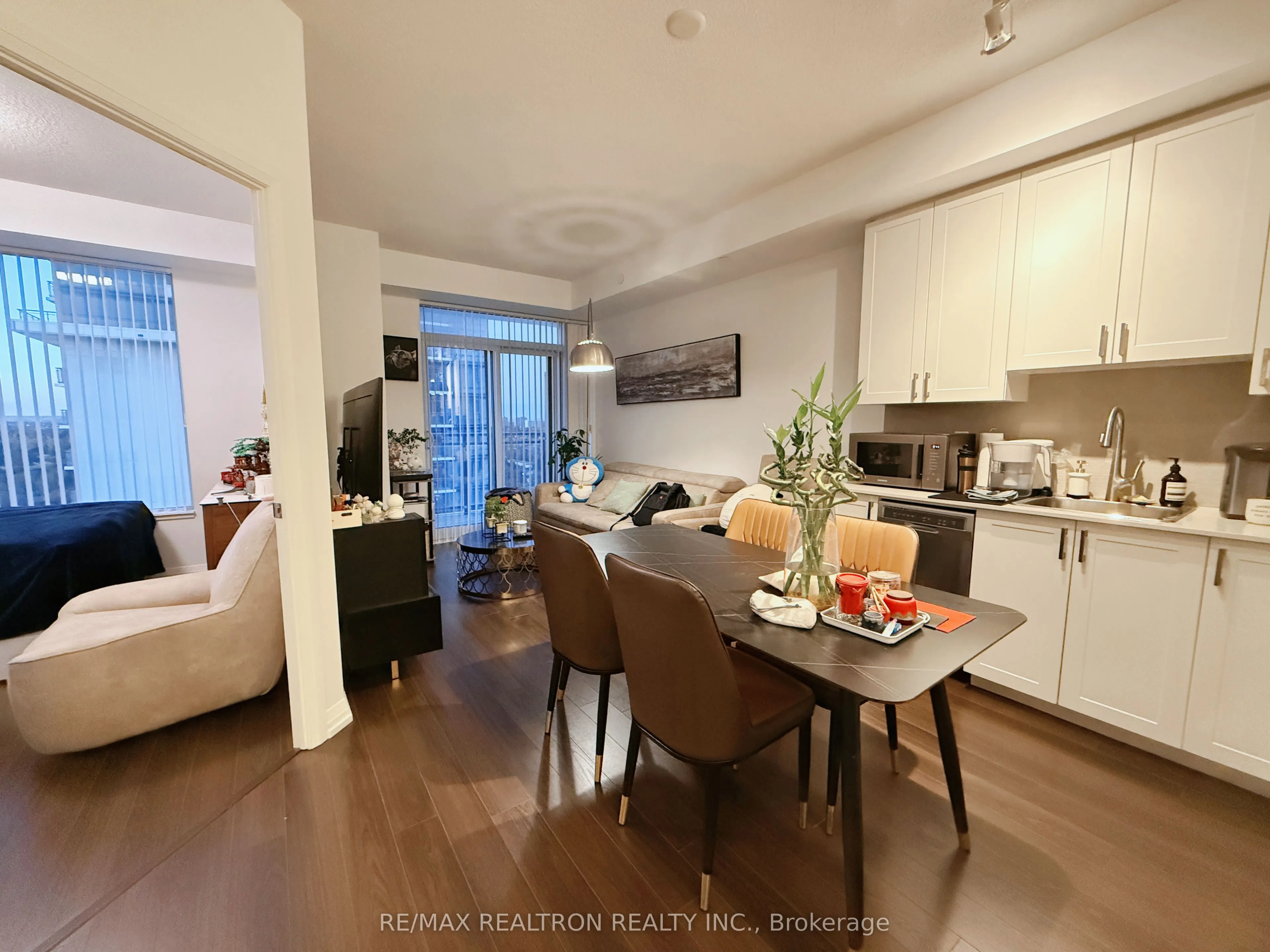 55 Ann O'reilly Road, #1612